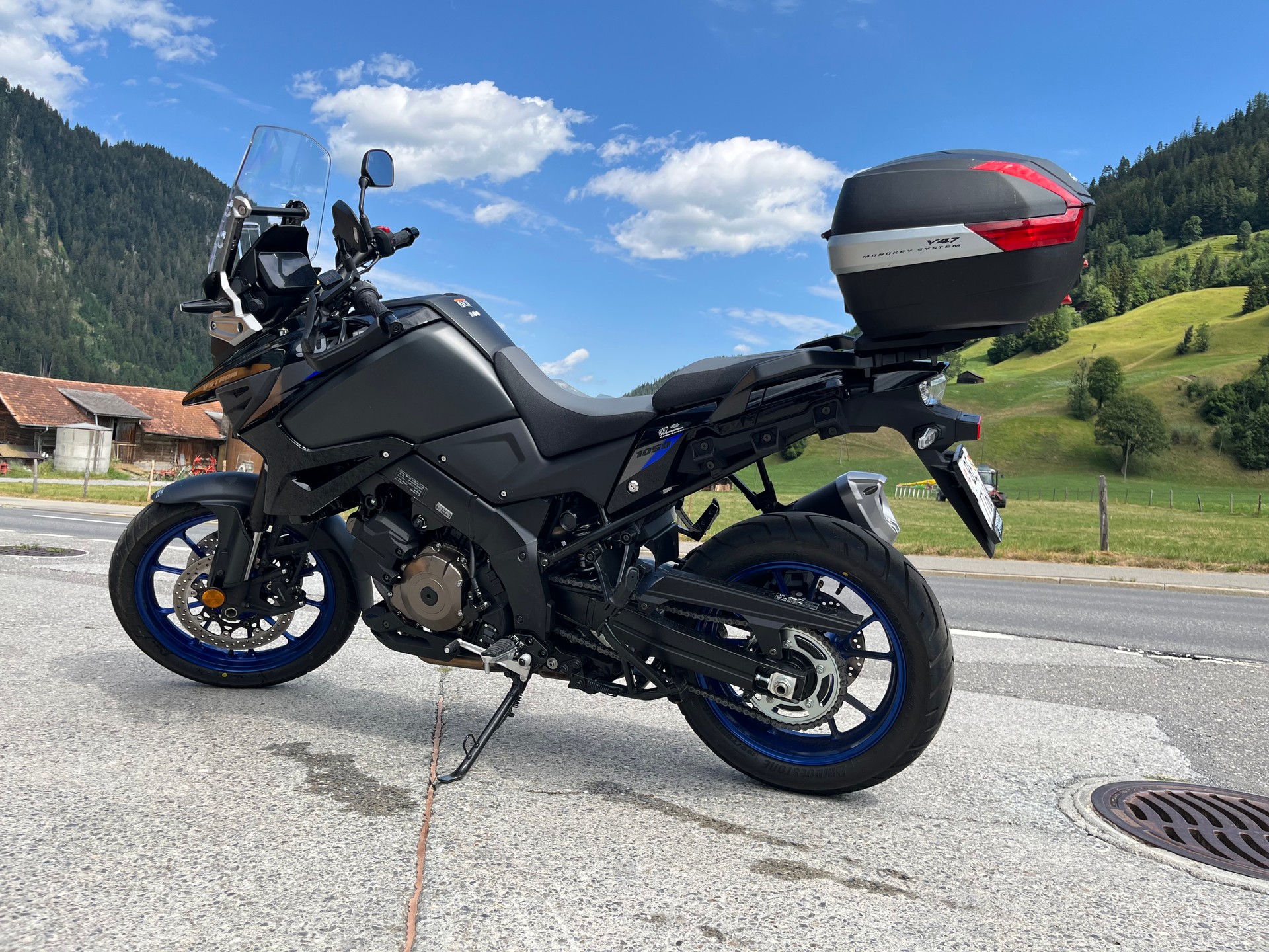 SUZUKI DL 1050-image-1