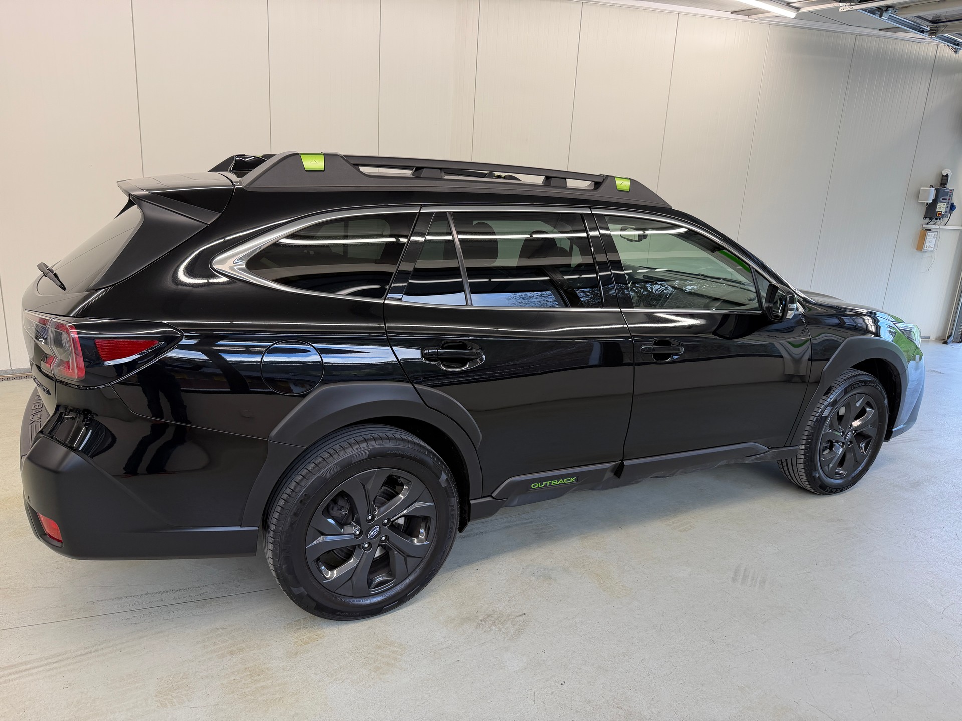 SUBARU Outback 2.5i Crossroad AWD Lineartronic-showroom-element-2
