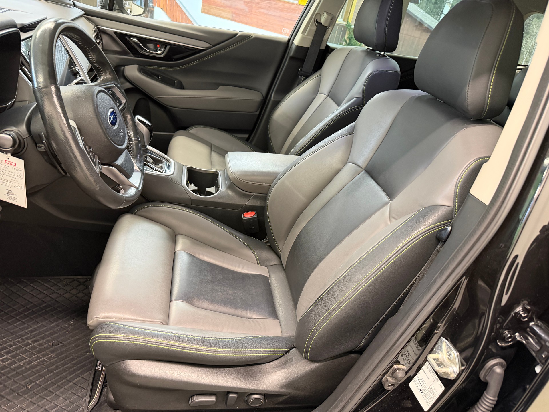 SUBARU Outback 2.5i Crossroad AWD Lineartronic-image-12