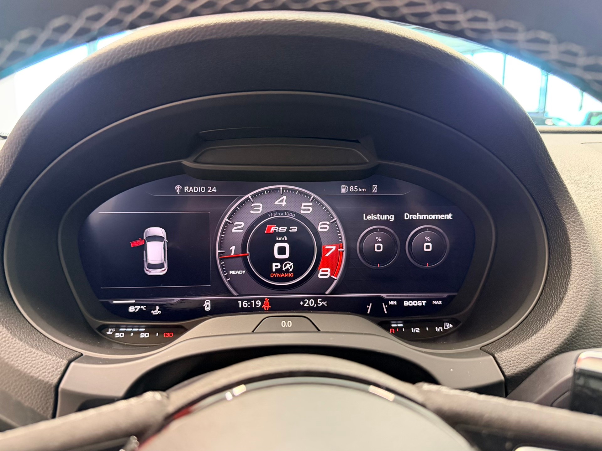 AUDI RS3 Sportback 2.5 TSI quattro S-tronic-image-25