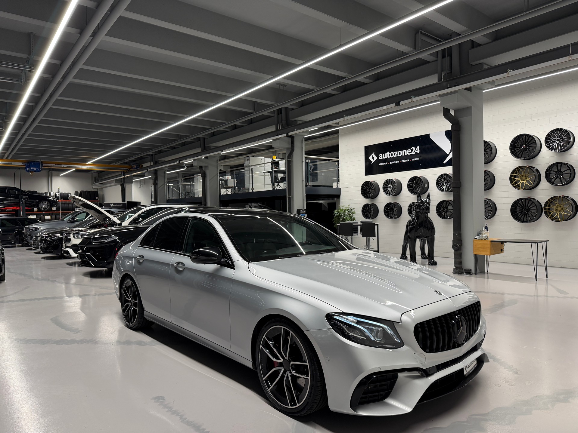 MERCEDES-BENZ E 53 AMG 4matic+-image-14