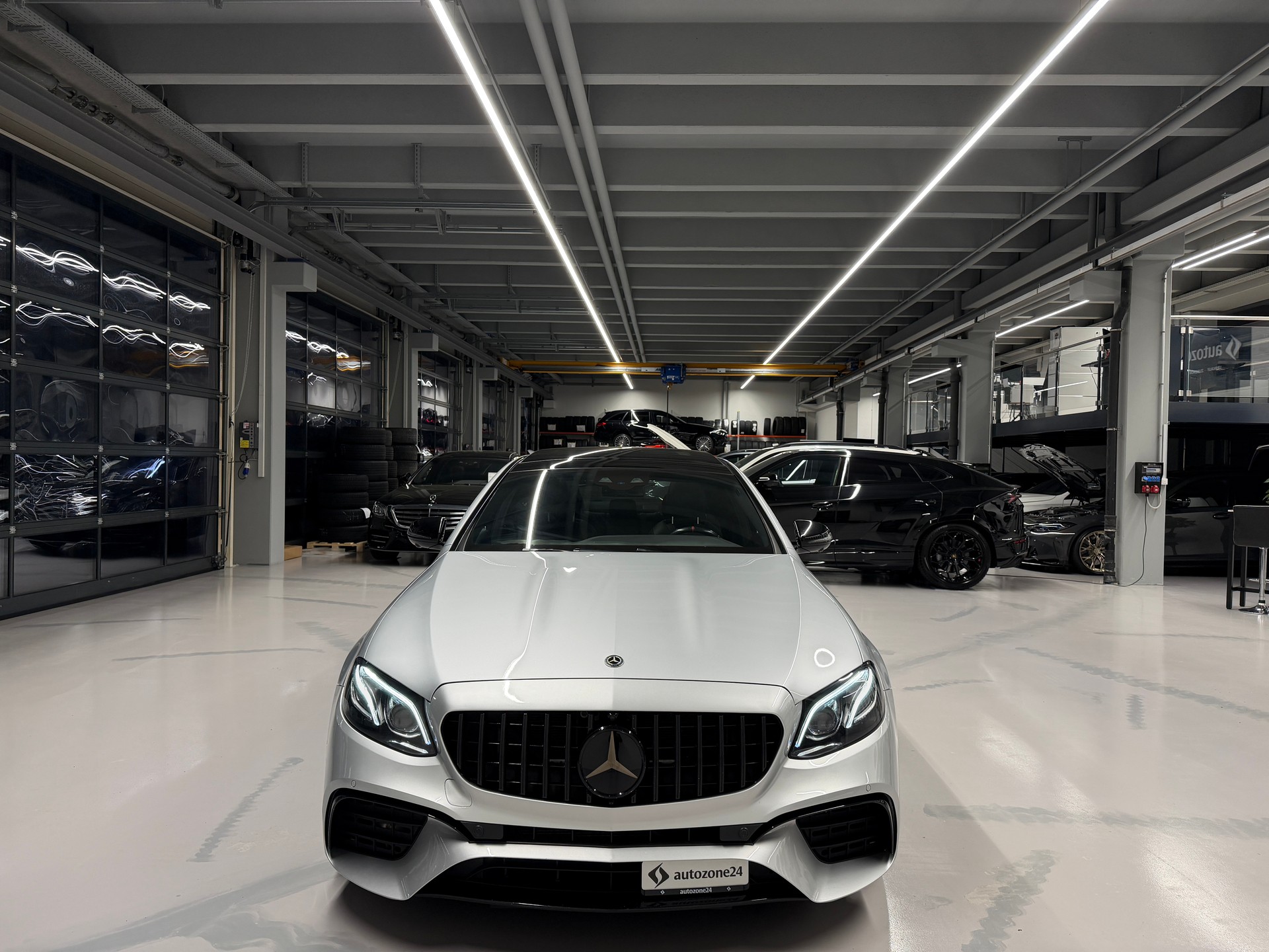 MERCEDES-BENZ E 53 AMG 4matic+-image-13