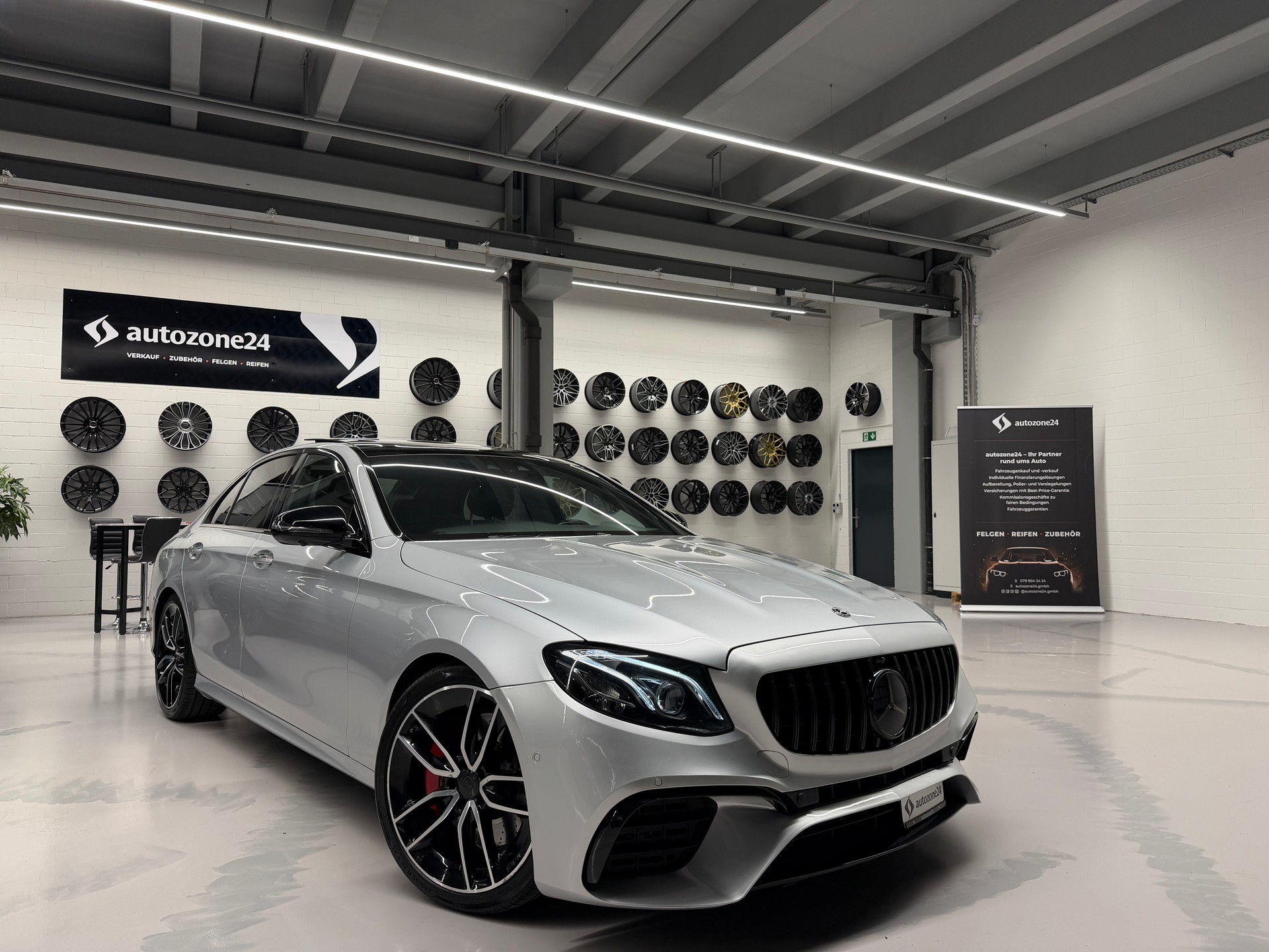 MERCEDES-BENZ E 53 AMG 4matic+-image-29