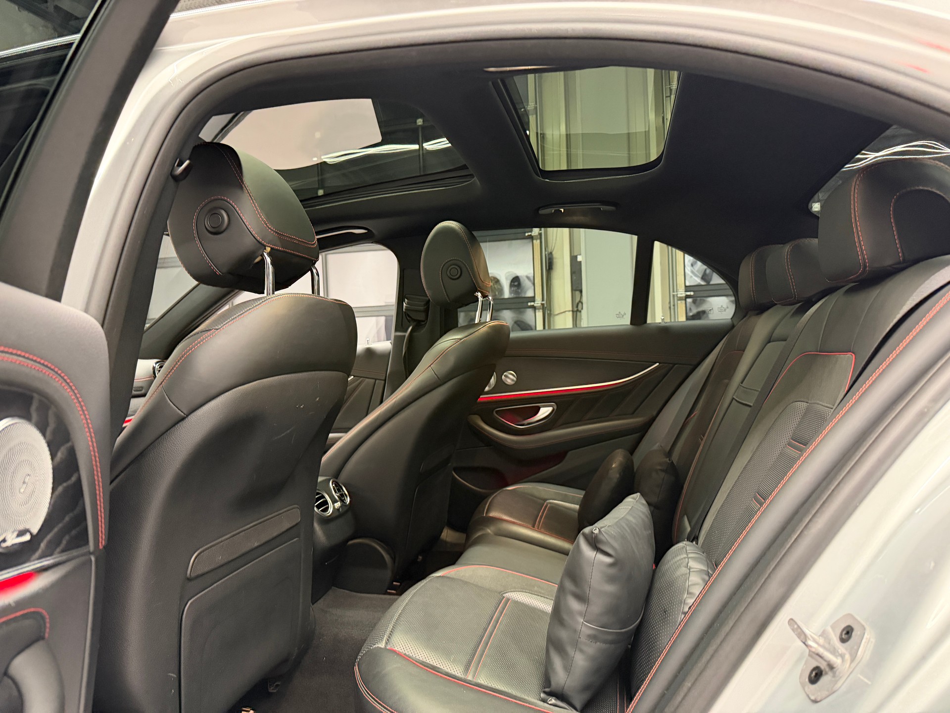 MERCEDES-BENZ E 53 AMG 4matic+-image-20