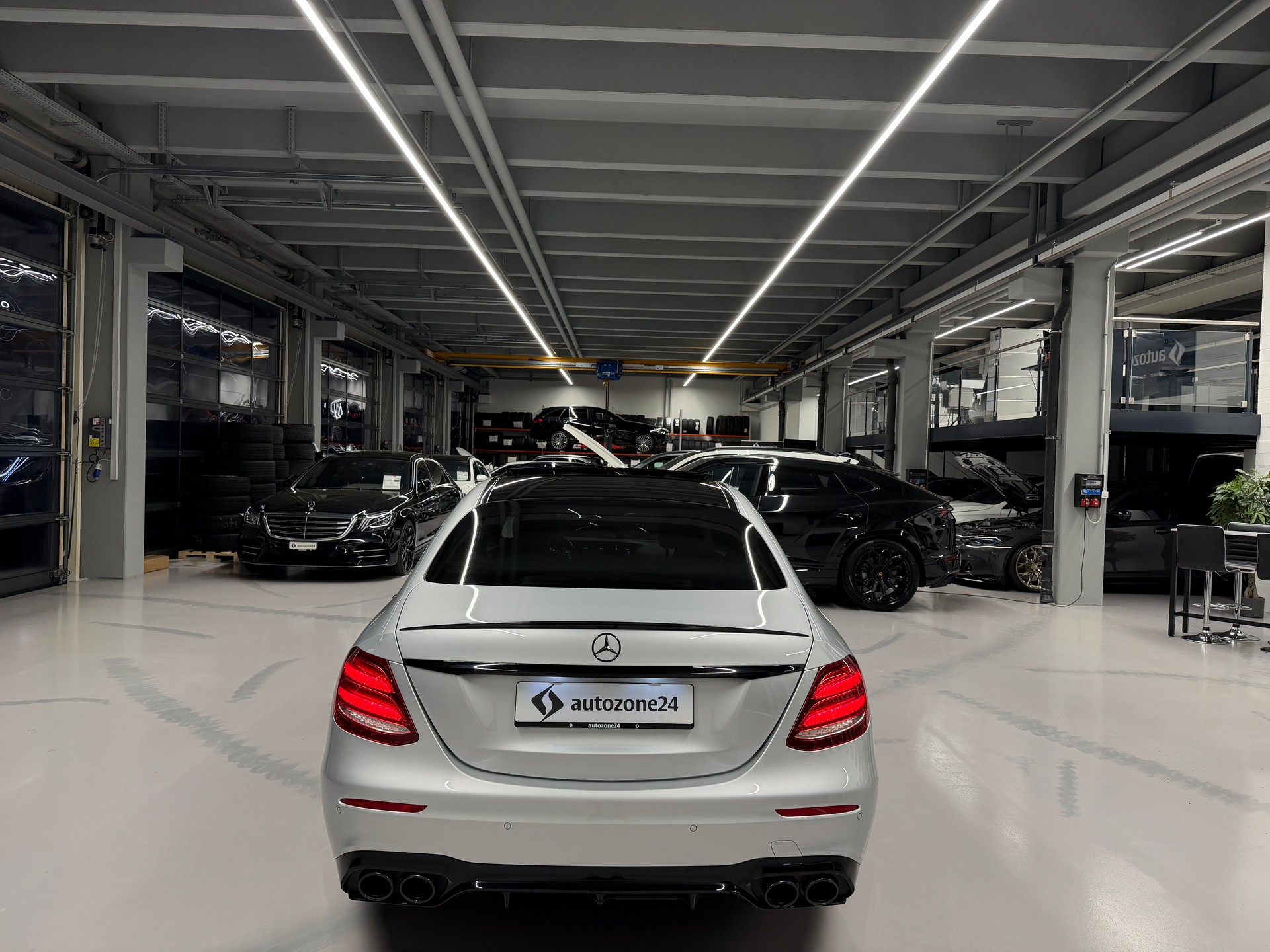 MERCEDES-BENZ E 53 AMG 4matic+-image-9