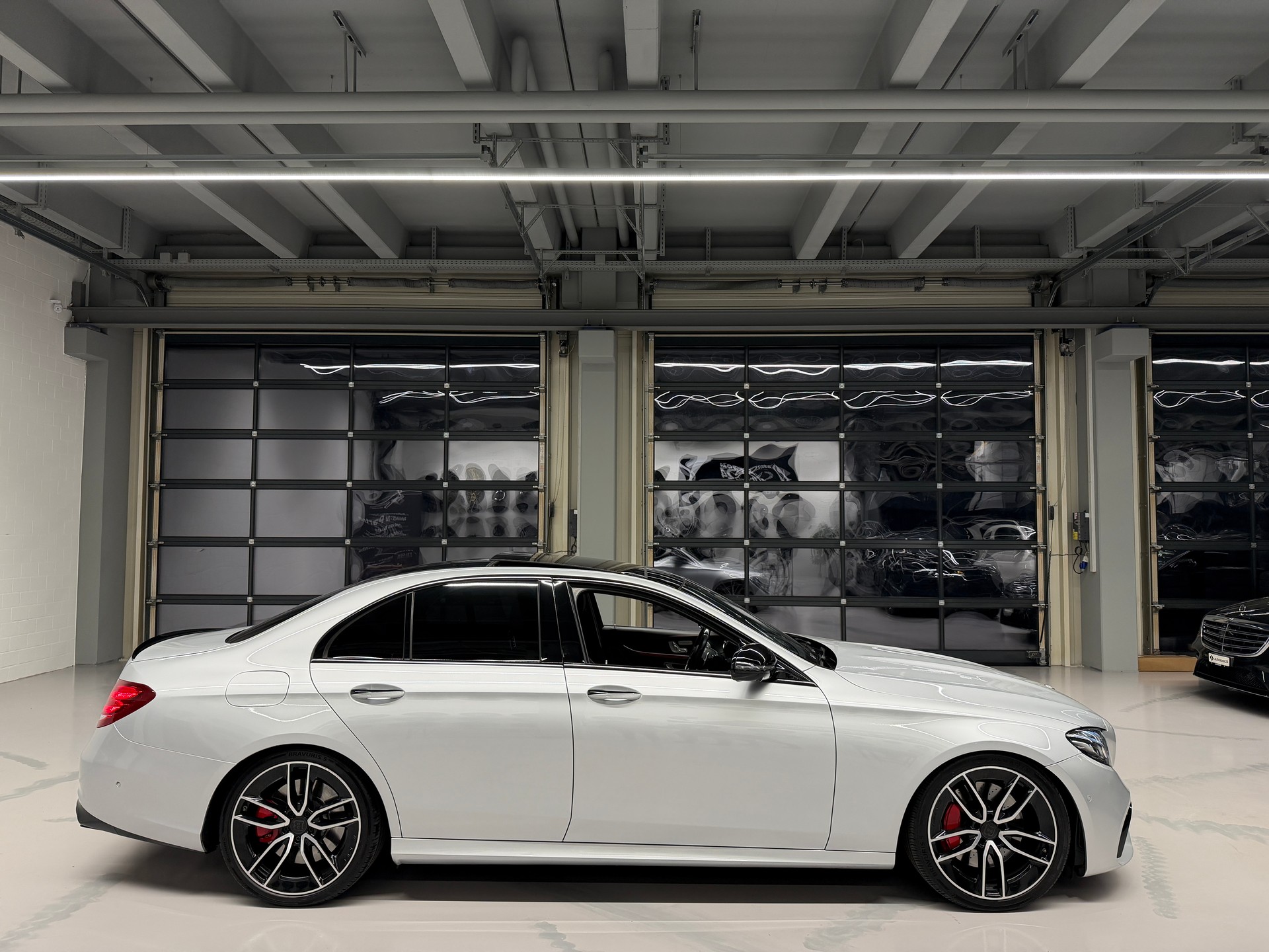 MERCEDES-BENZ E 53 AMG 4matic+-image-7
