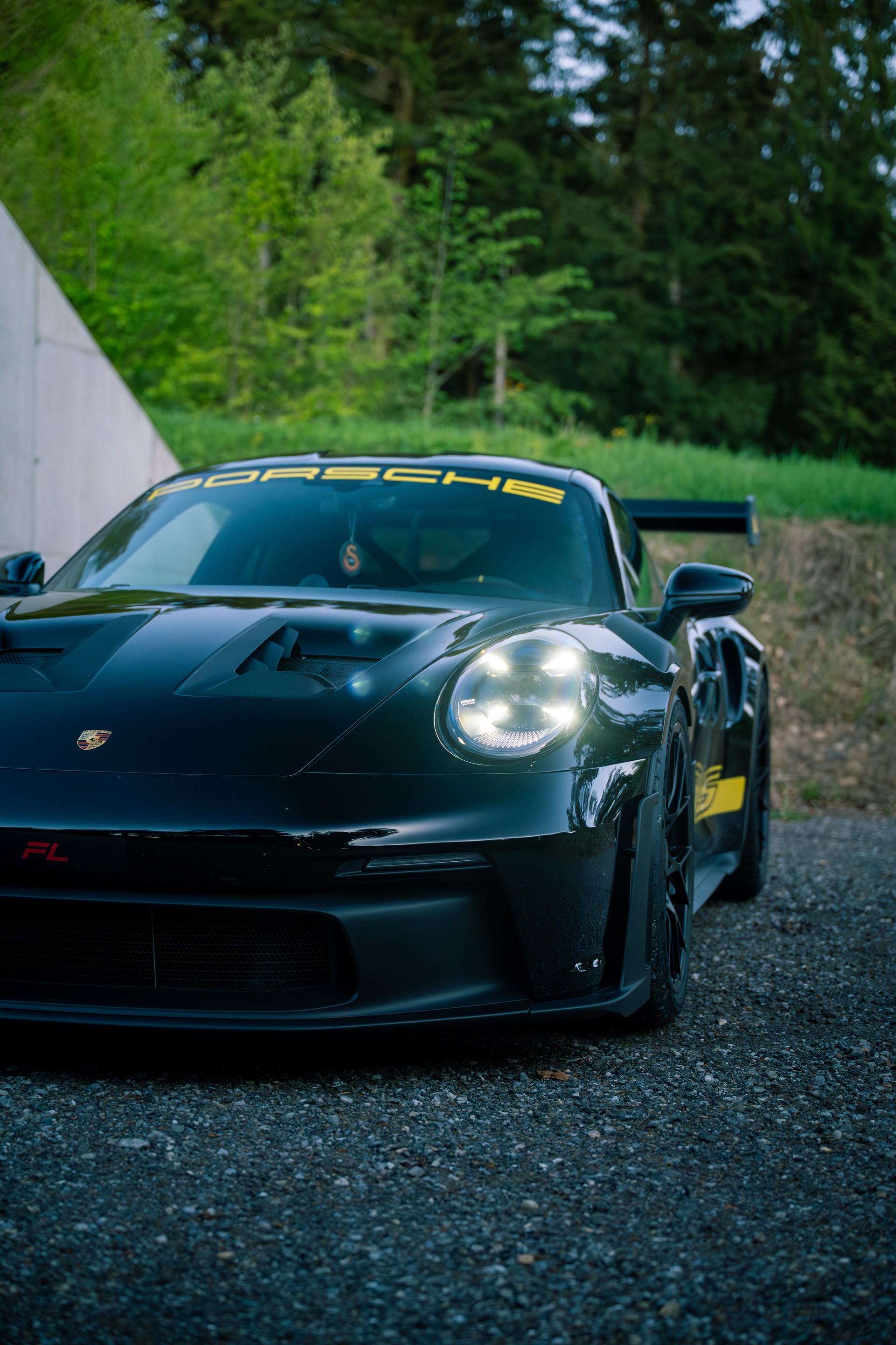 PORSCHE 911 GT3 RS-showroom-element-2