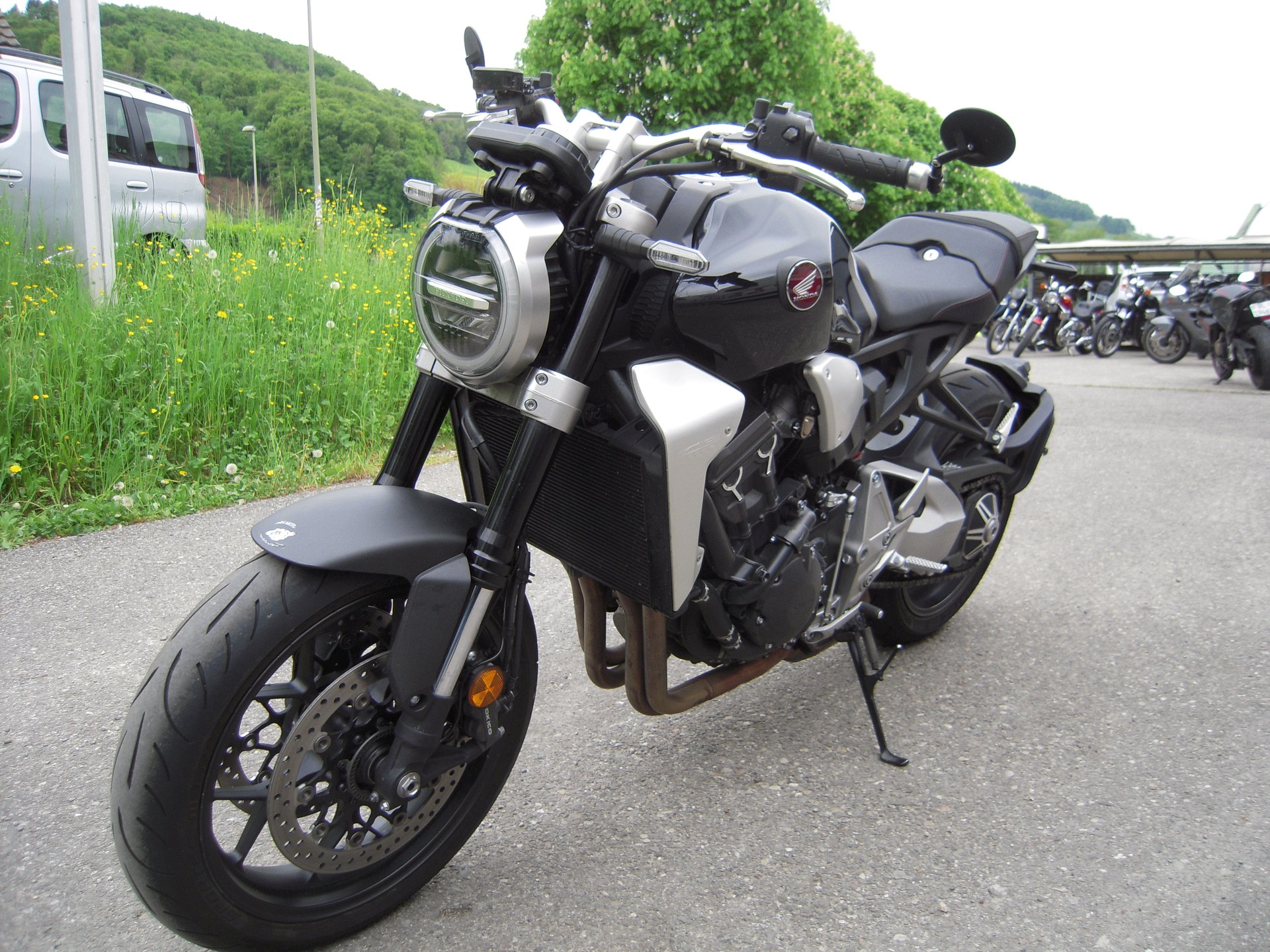 HONDA CB 1000 R ABS-image-2