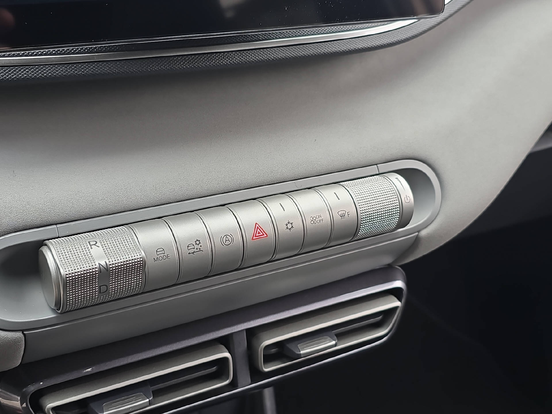 BYD Dolphin Surf Comfort-image-16