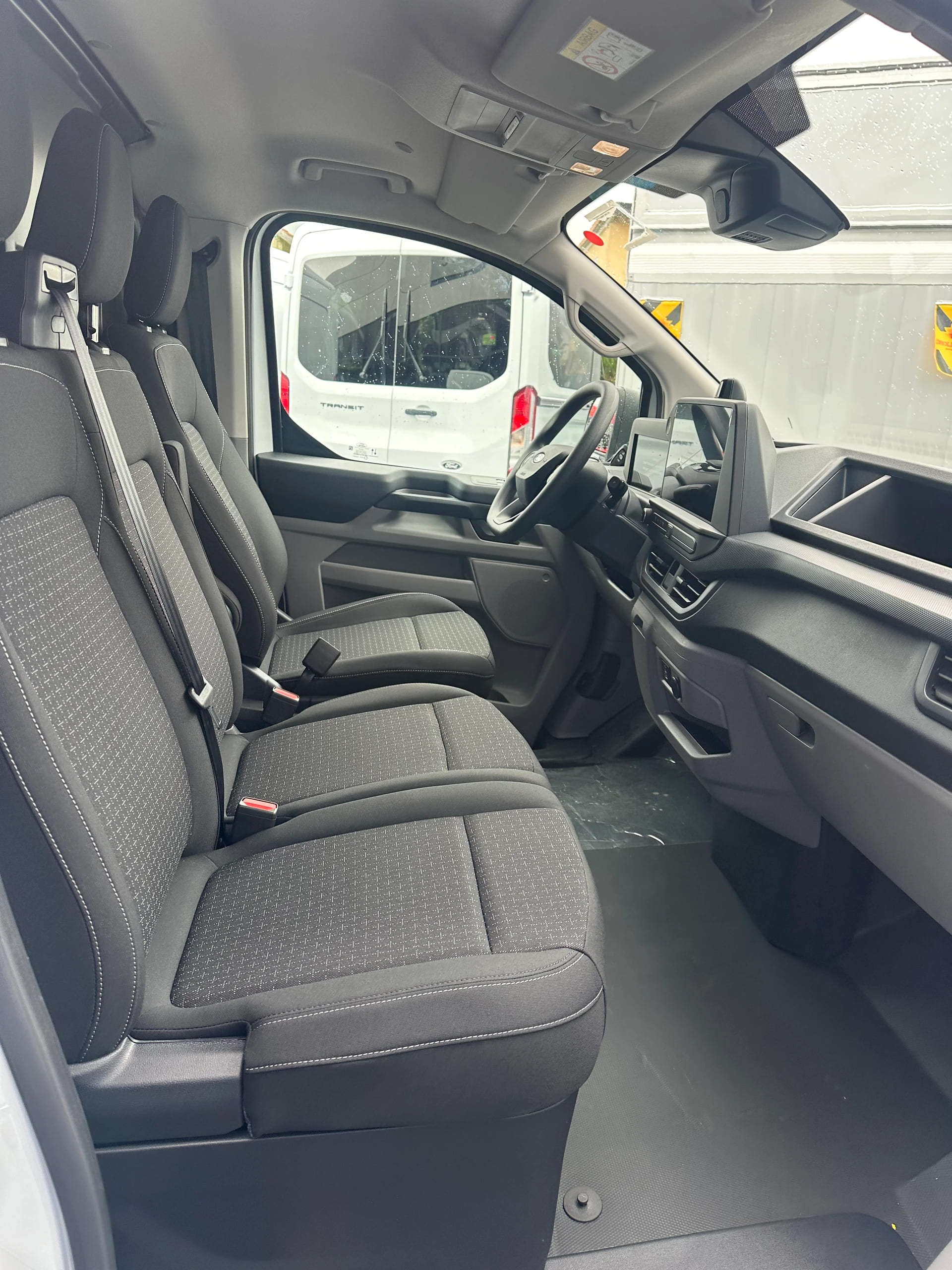 FORD Transit Custom Van 320 L2 2.0 EcoBl Trend/170CV/Aut.-image-12