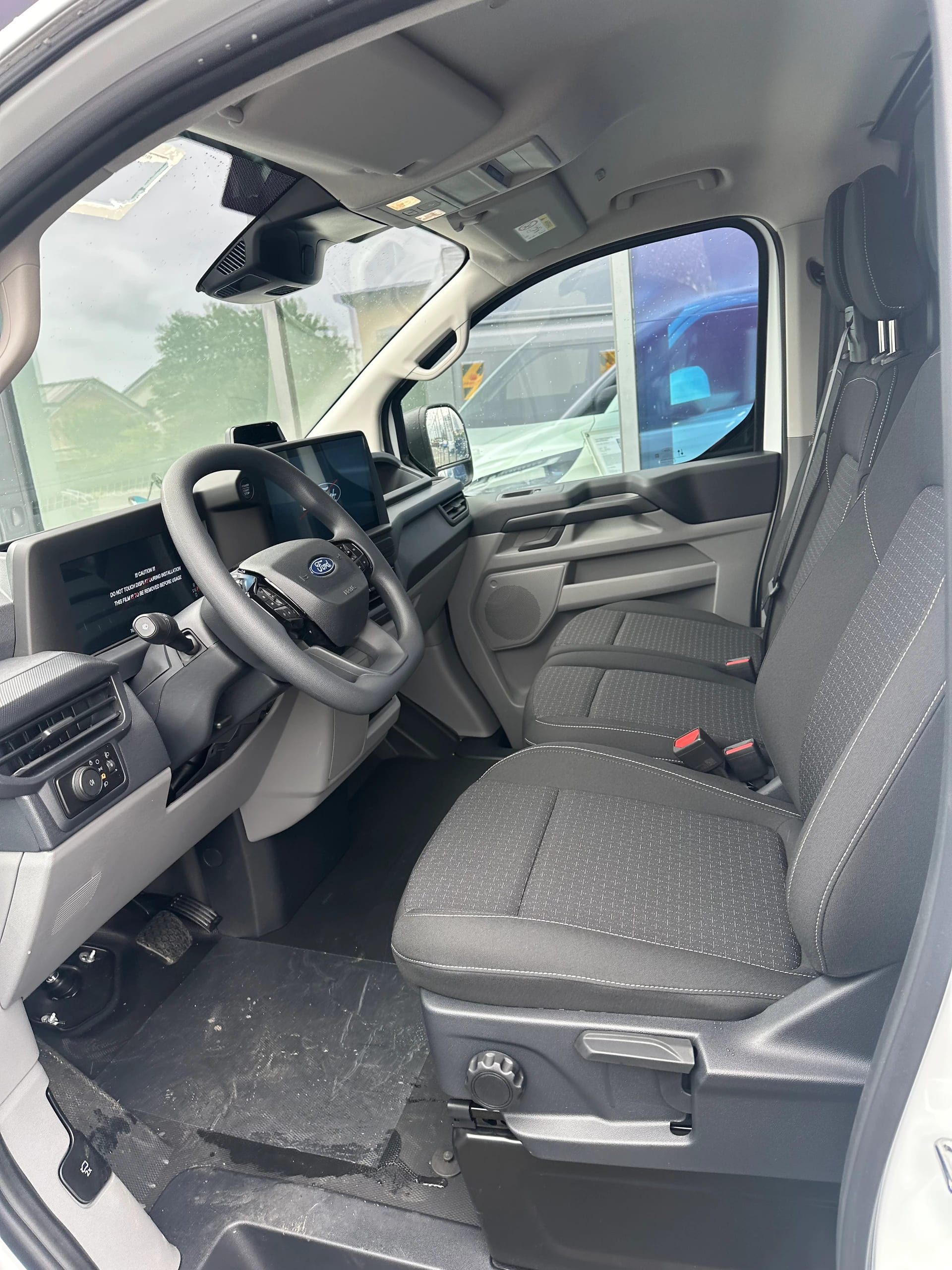 FORD Transit Custom Van 320 L2 2.0 EcoBl Trend/170CV/Aut.-image-10
