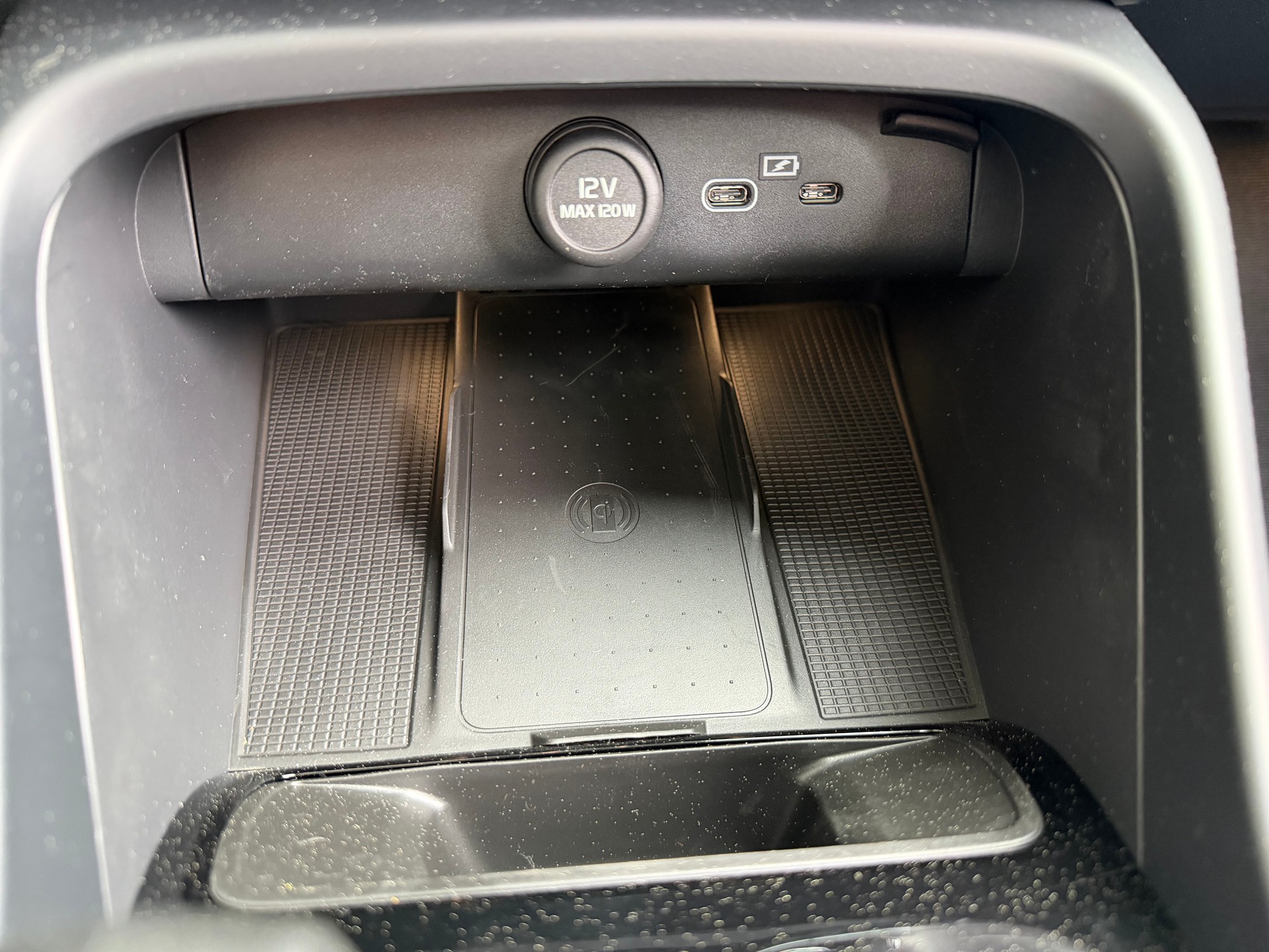 VOLVO EX40 Twin Motor AWD Ultra XCENTRIC-image-13