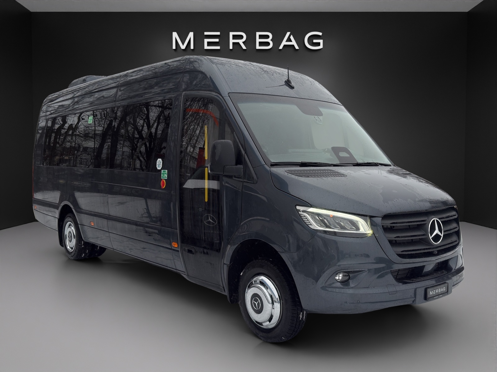 MERCEDES-BENZ Sprinter 519 CDI Extralang 9G-TRONIC-image-0