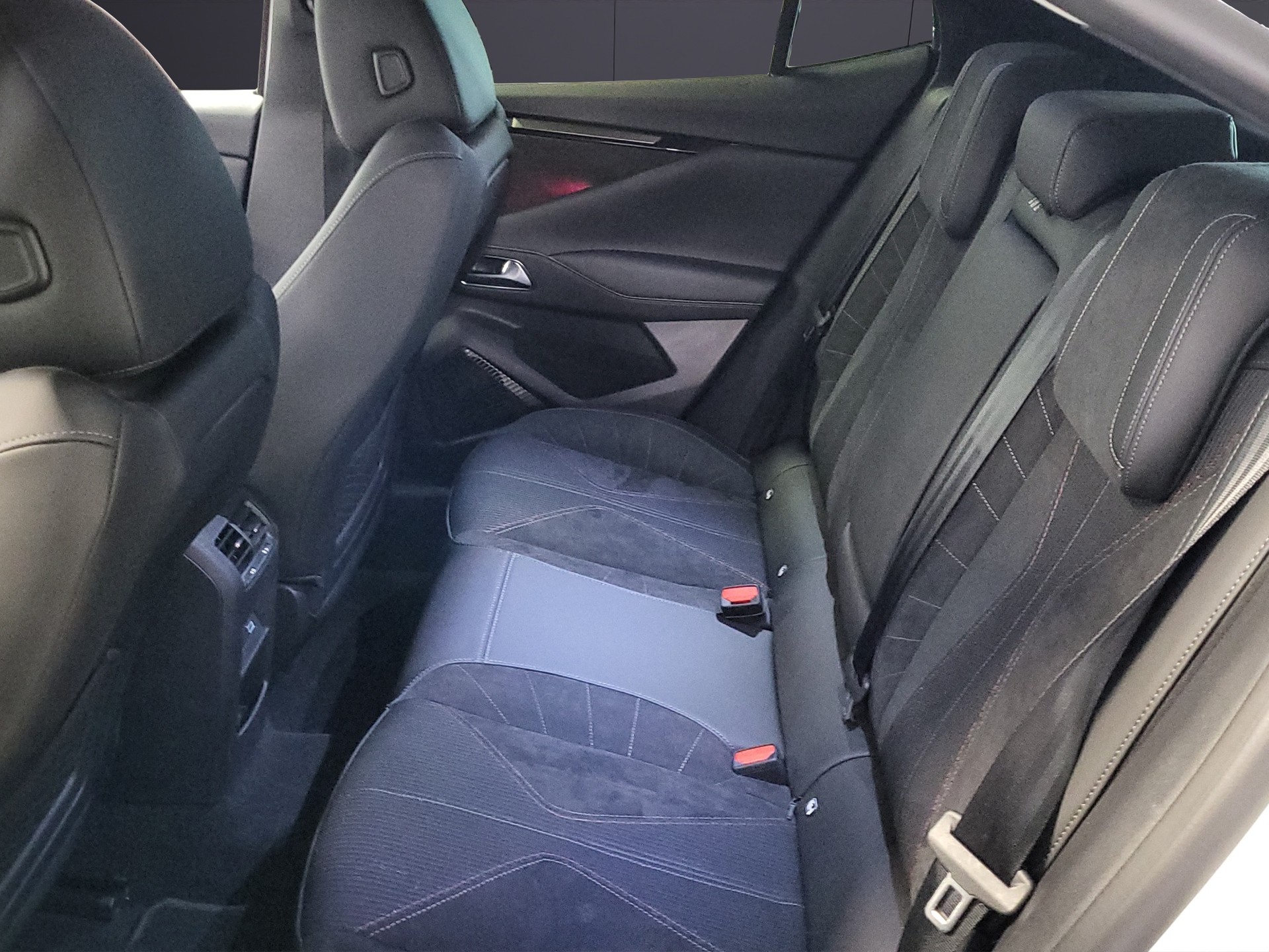 DS AUTOMOBILES DS4 1.2 PureTech Ligne Noire-image-5
