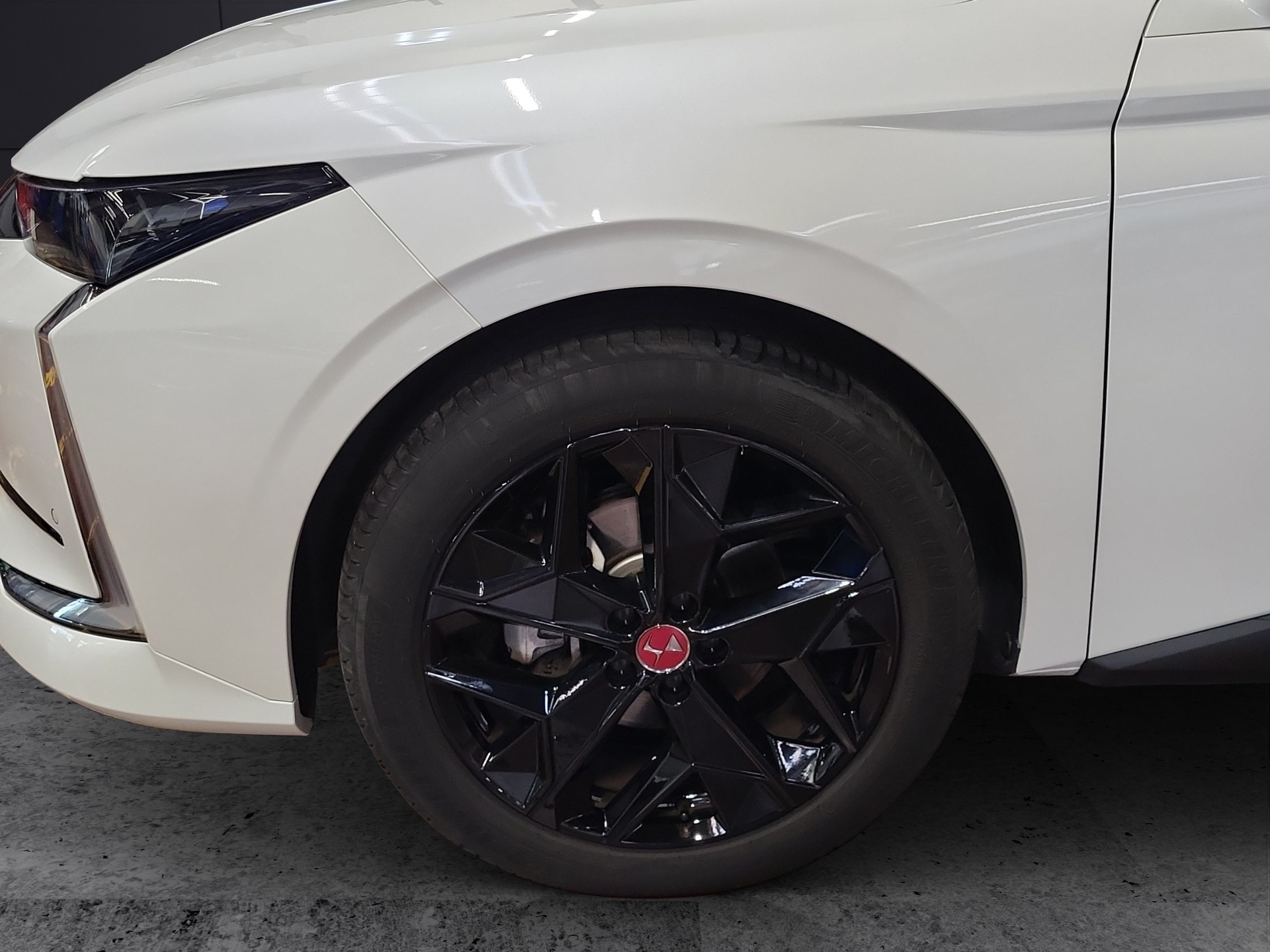 DS AUTOMOBILES DS4 1.2 PureTech Ligne Noire-image-3