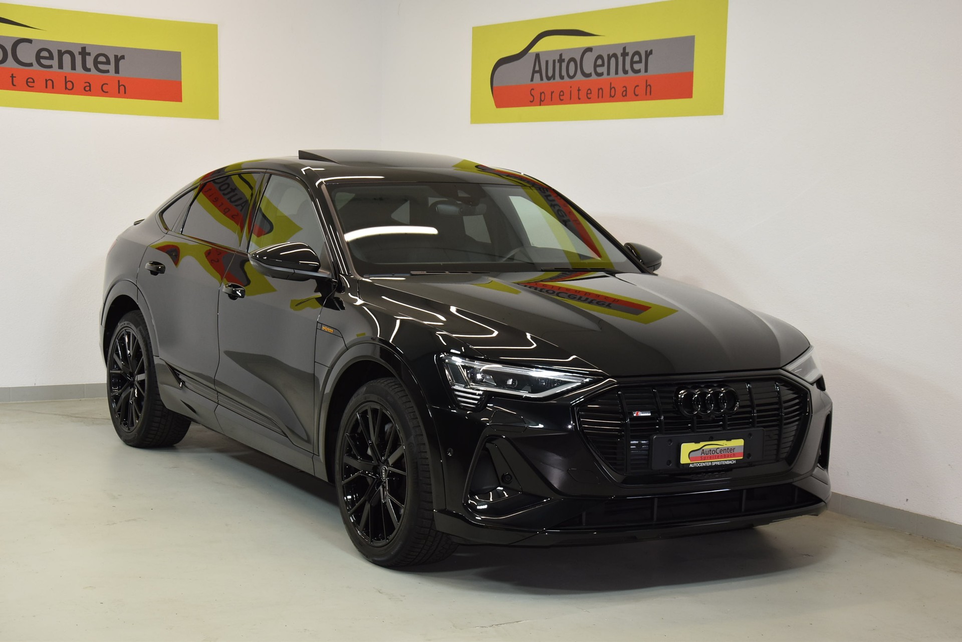 AUDI e-tron 55 Sportback S Line Black Edition quattro