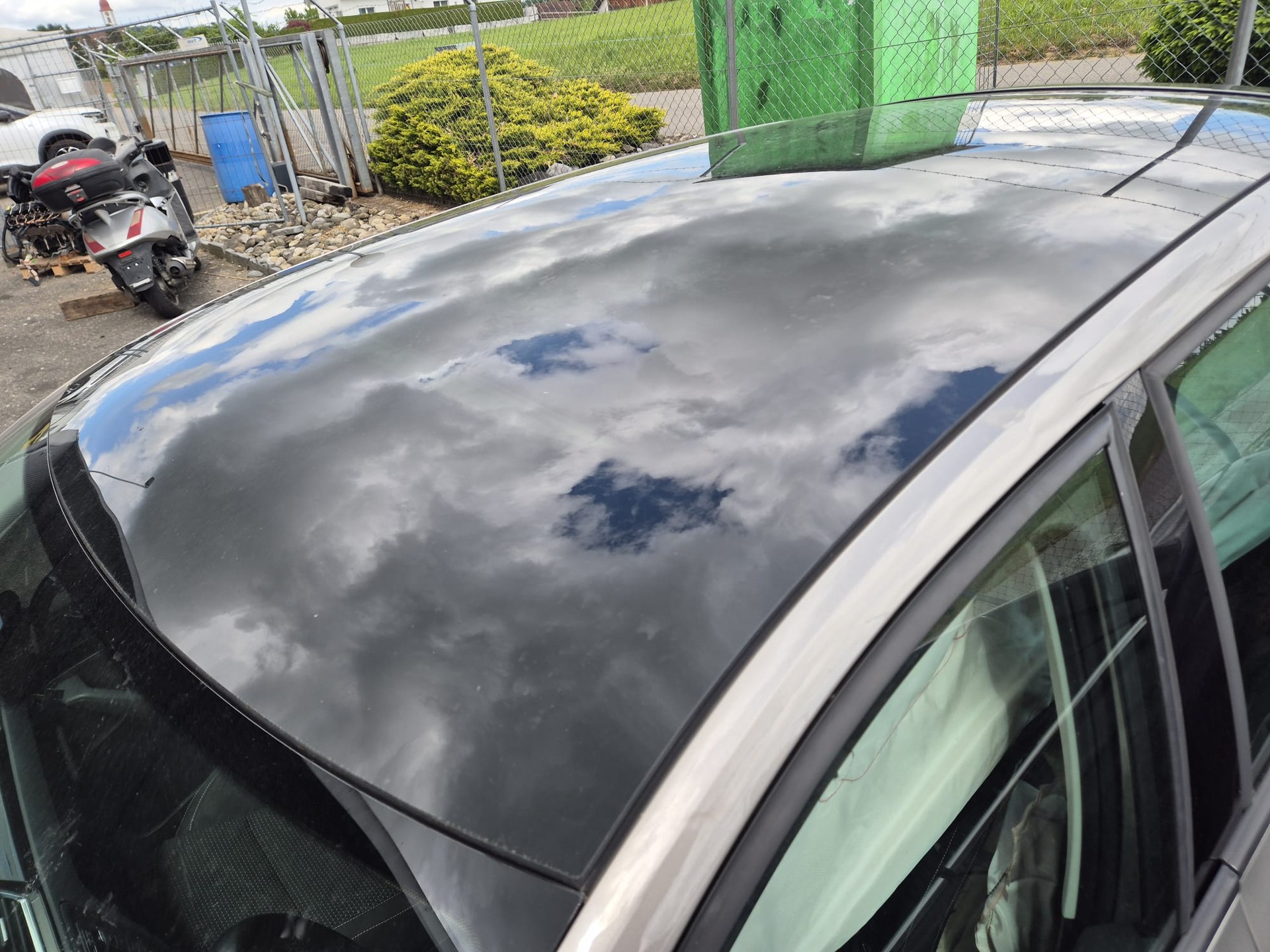 SKODA Rapid Spaceback 1.4 TSI Swiss Ed. DSG-image-11