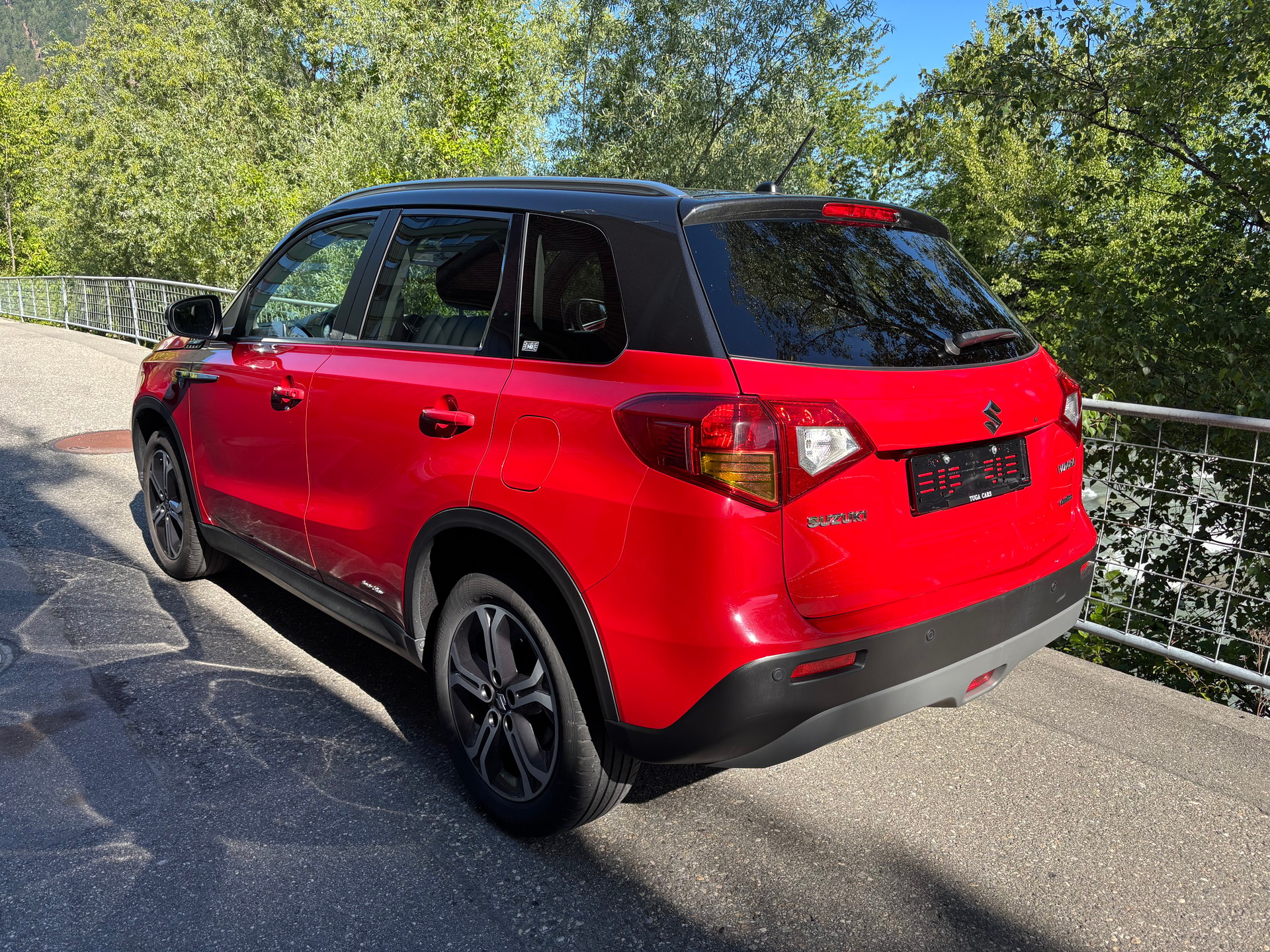 SUZUKI Vitara 1.6 S.Cellano Top Automatic-showroom-element-3
