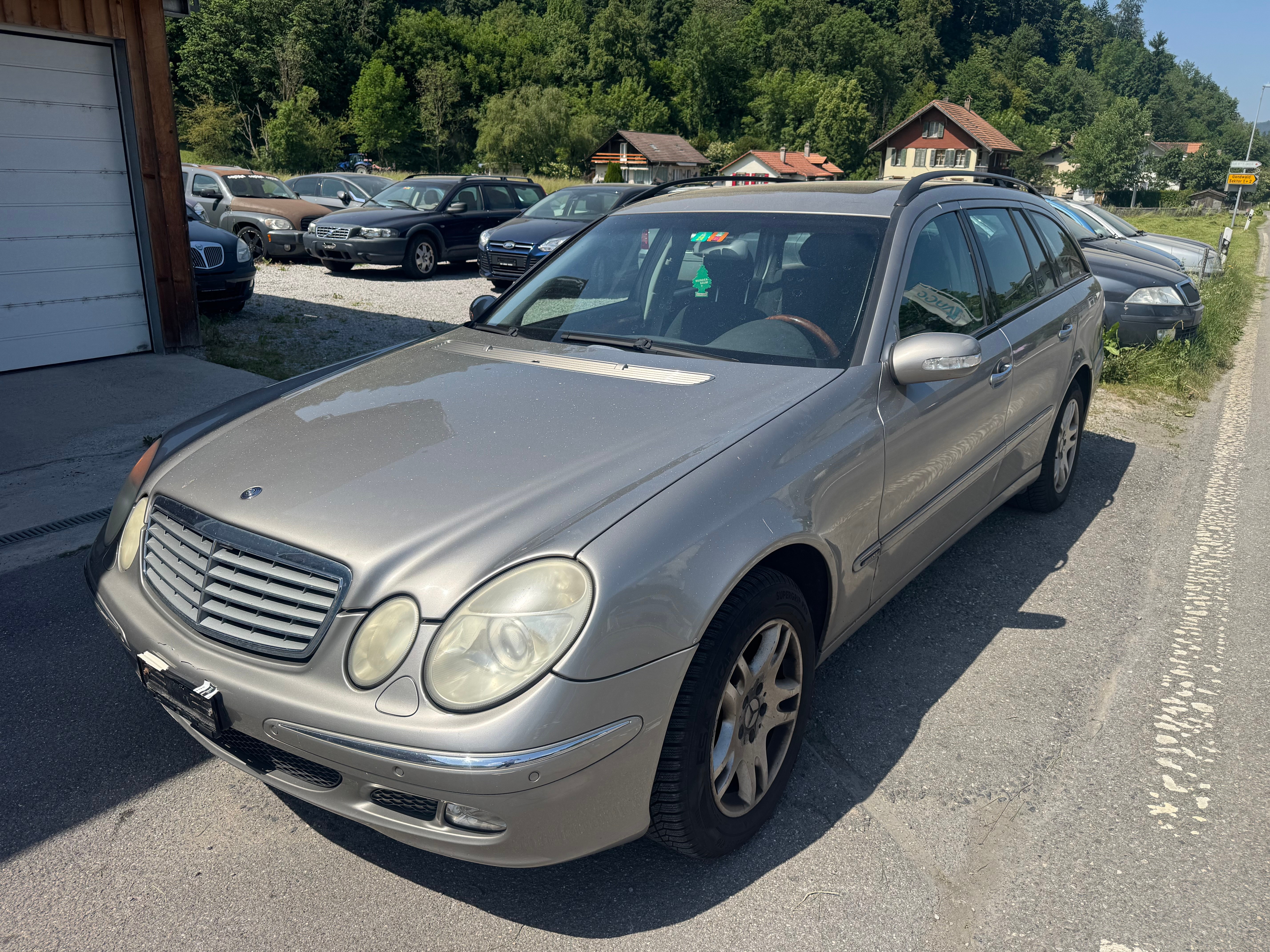 Car photo