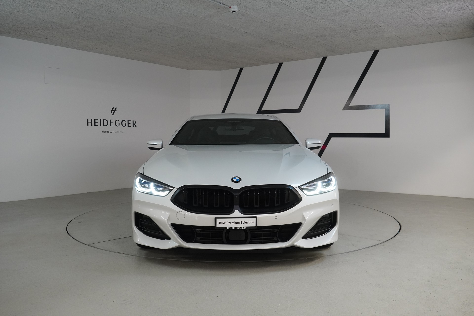 BMW 840d xDrive 48V M Sport Pro Steptronic-showroom-element-1
