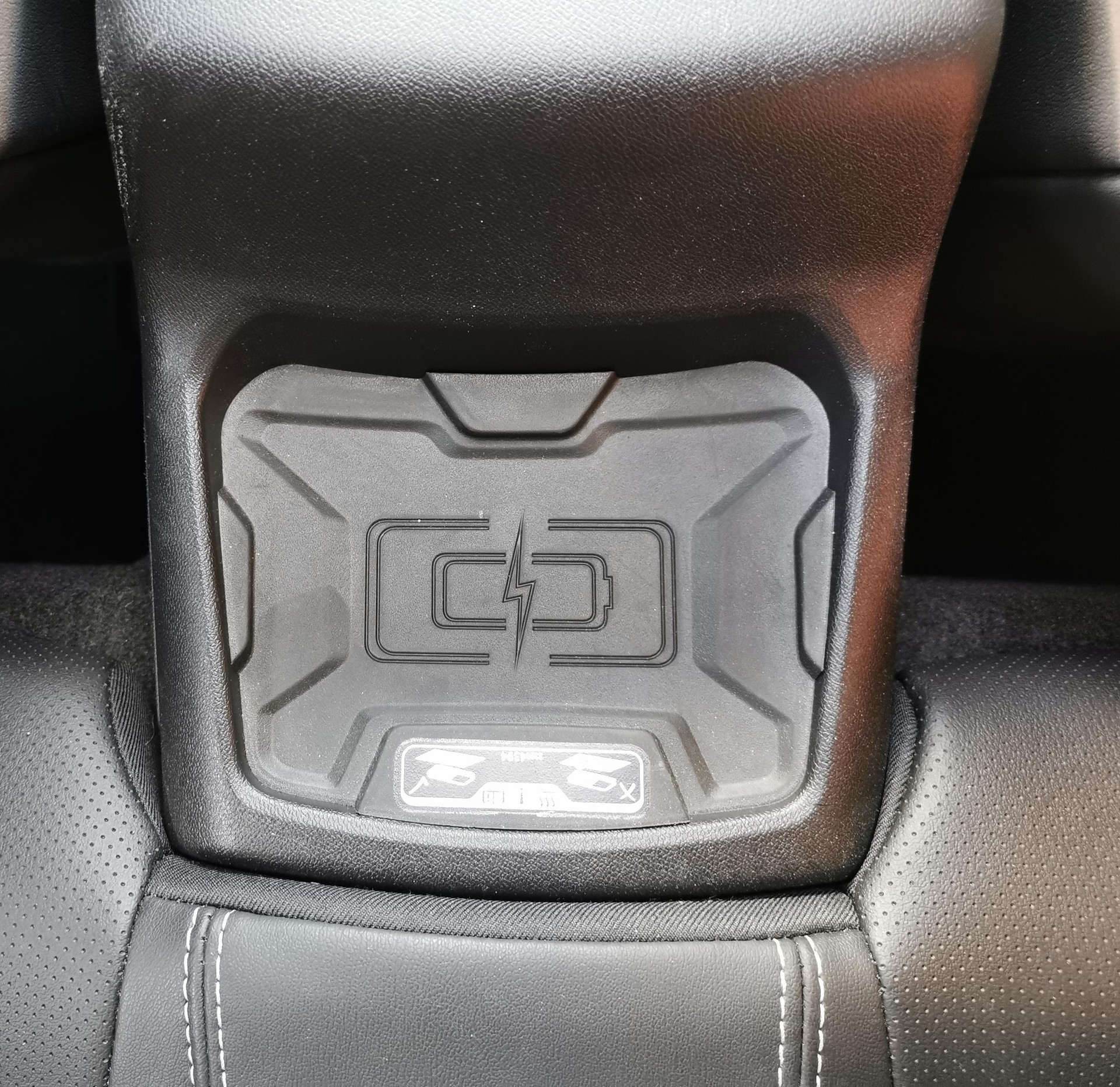CHEVROLET Camaro 6.2 V8 50th Anniversary Ed.-image-14