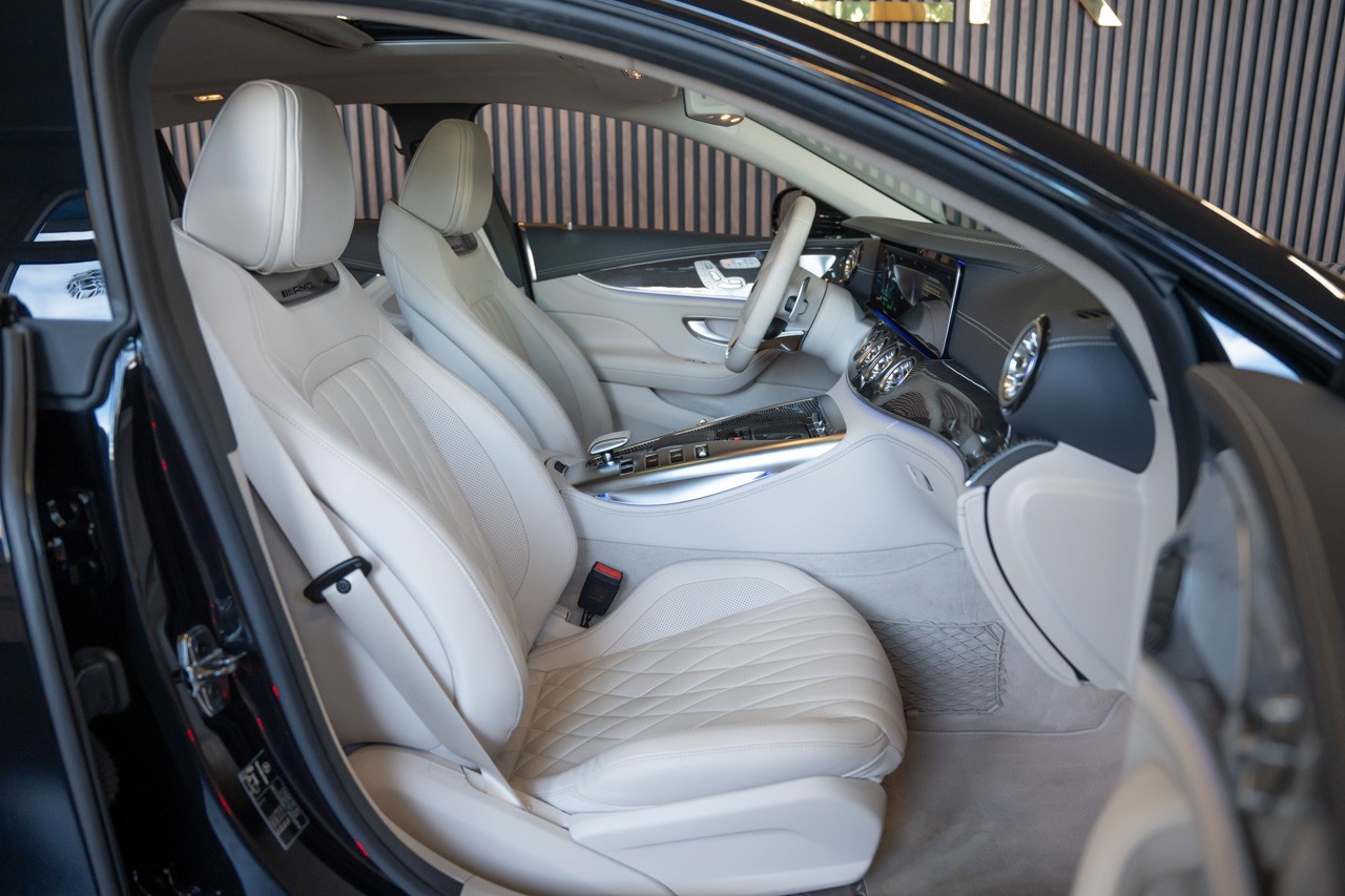 MERCEDES-BENZ AMG GT 4 53 4Matic+ Speedshift TCT-image-16
