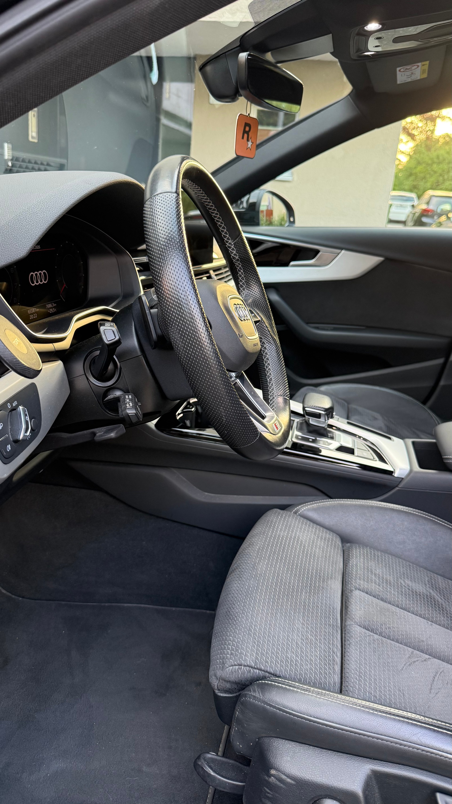 AUDI 2.0 45 TFSI S Line quattro S-Tronic-image-6