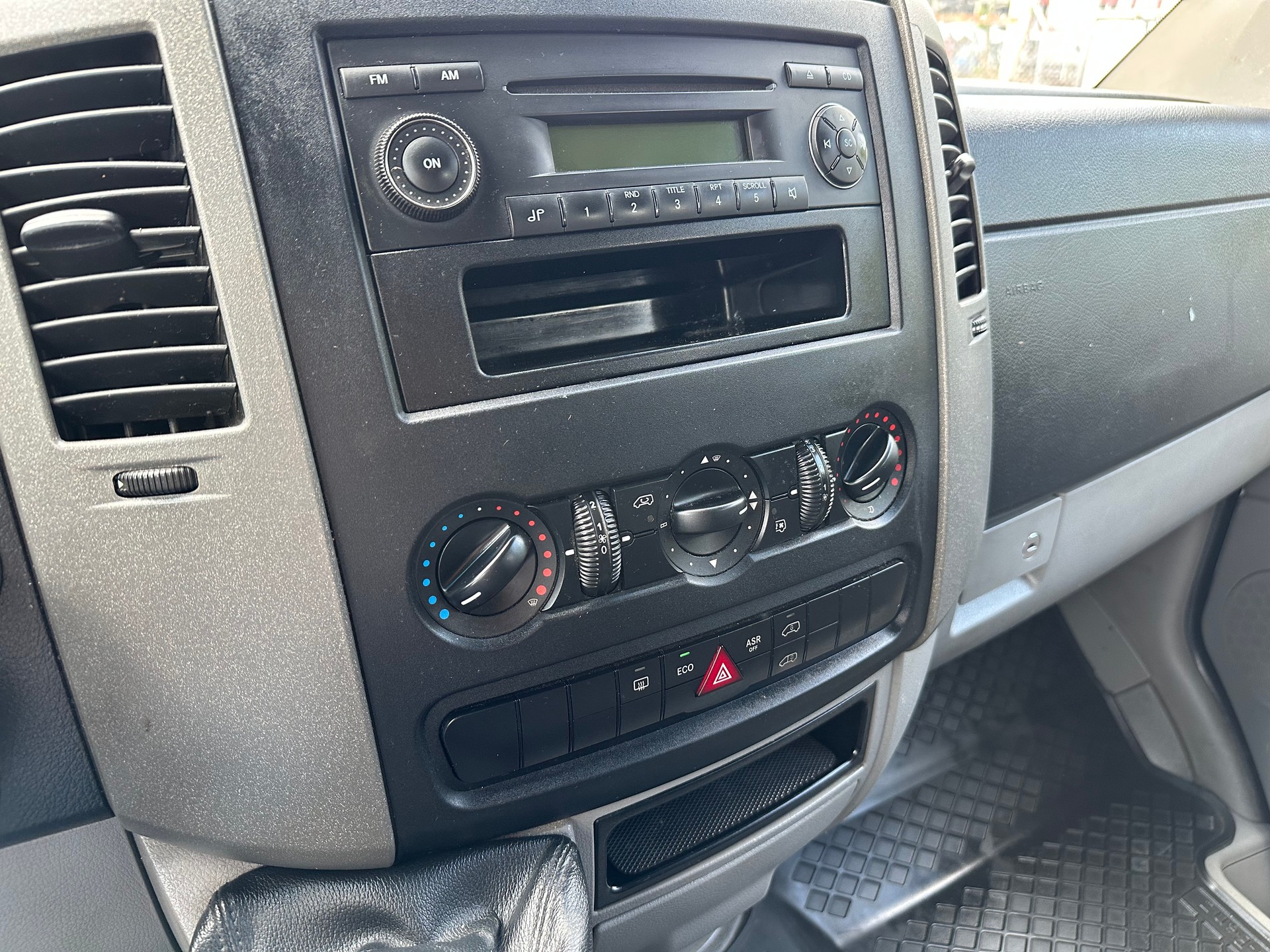 MERCEDES-BENZ Sprinter 316 CDI Standard - 11 Plätze/places-image-11