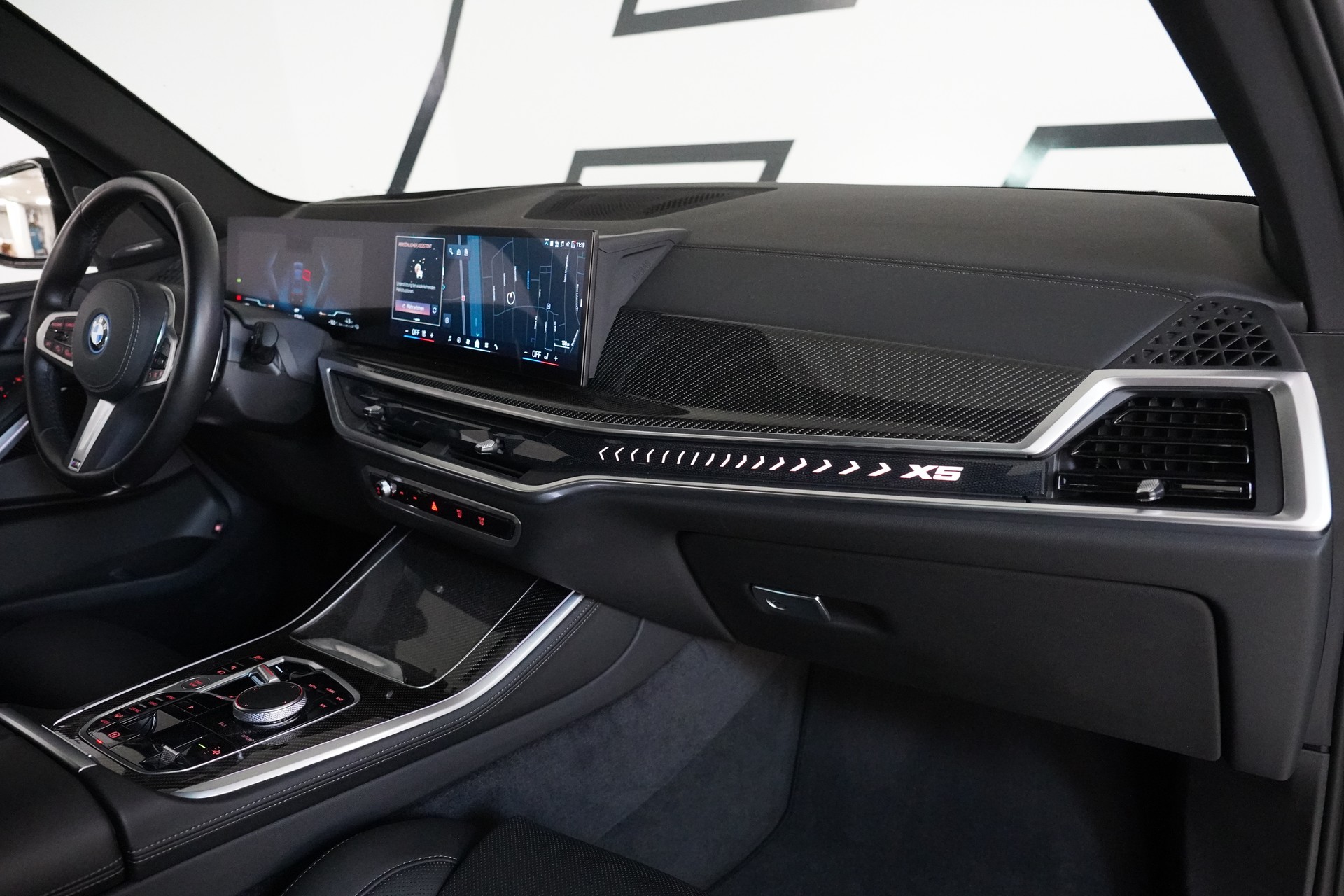 BMW X5 xDrive 50e M Sport Pro Steptronic-image-17