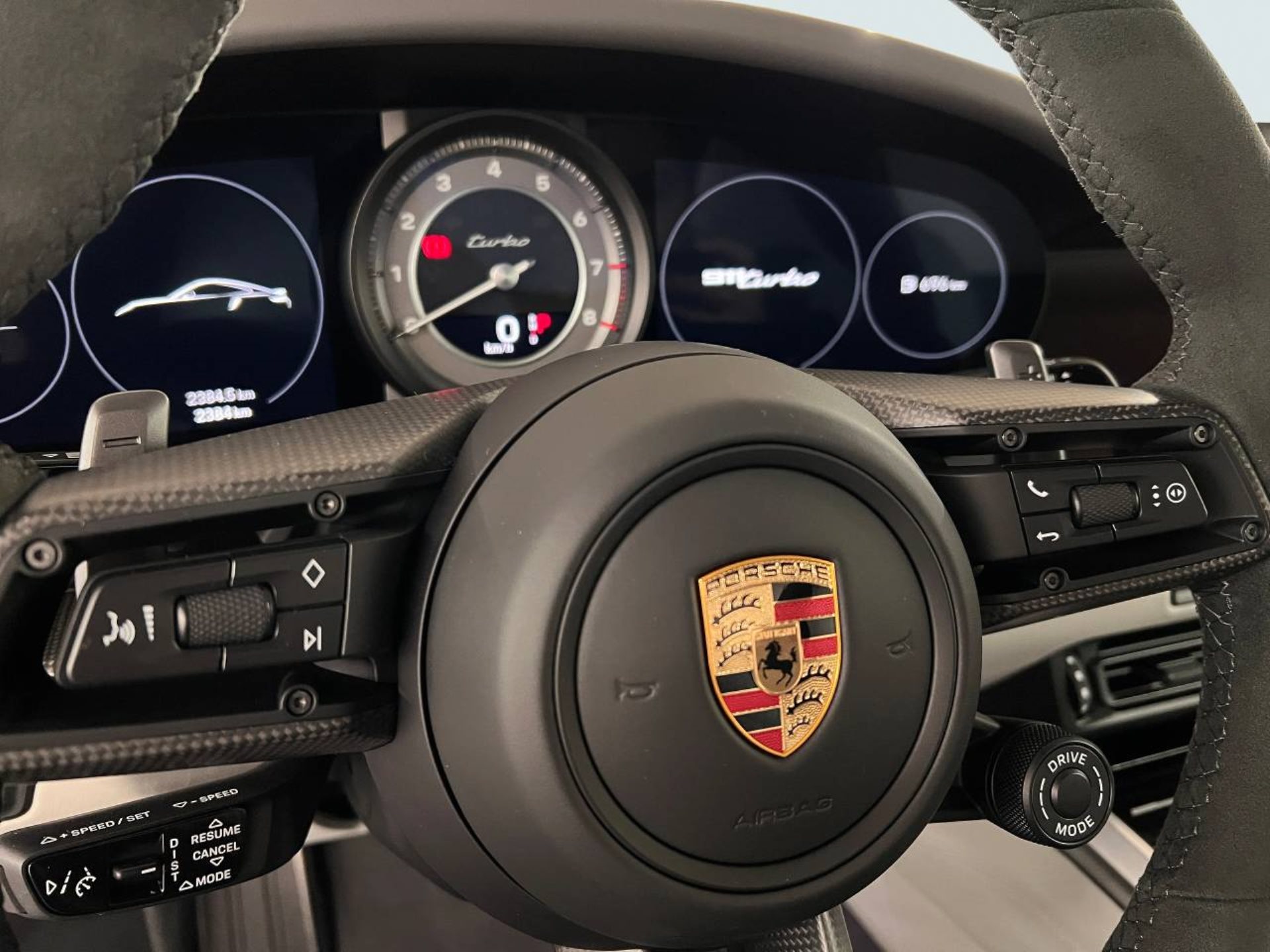PORSCHE 911 Turbo-image-15