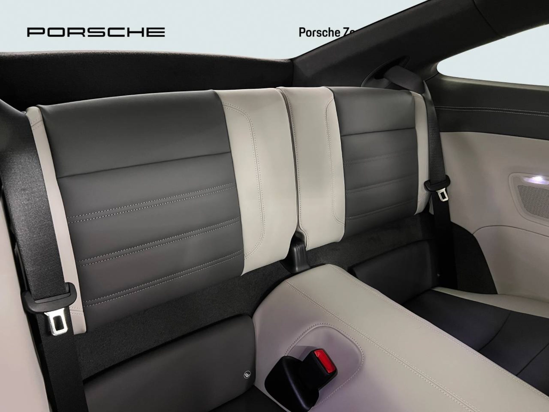 PORSCHE 911 Turbo-image-23