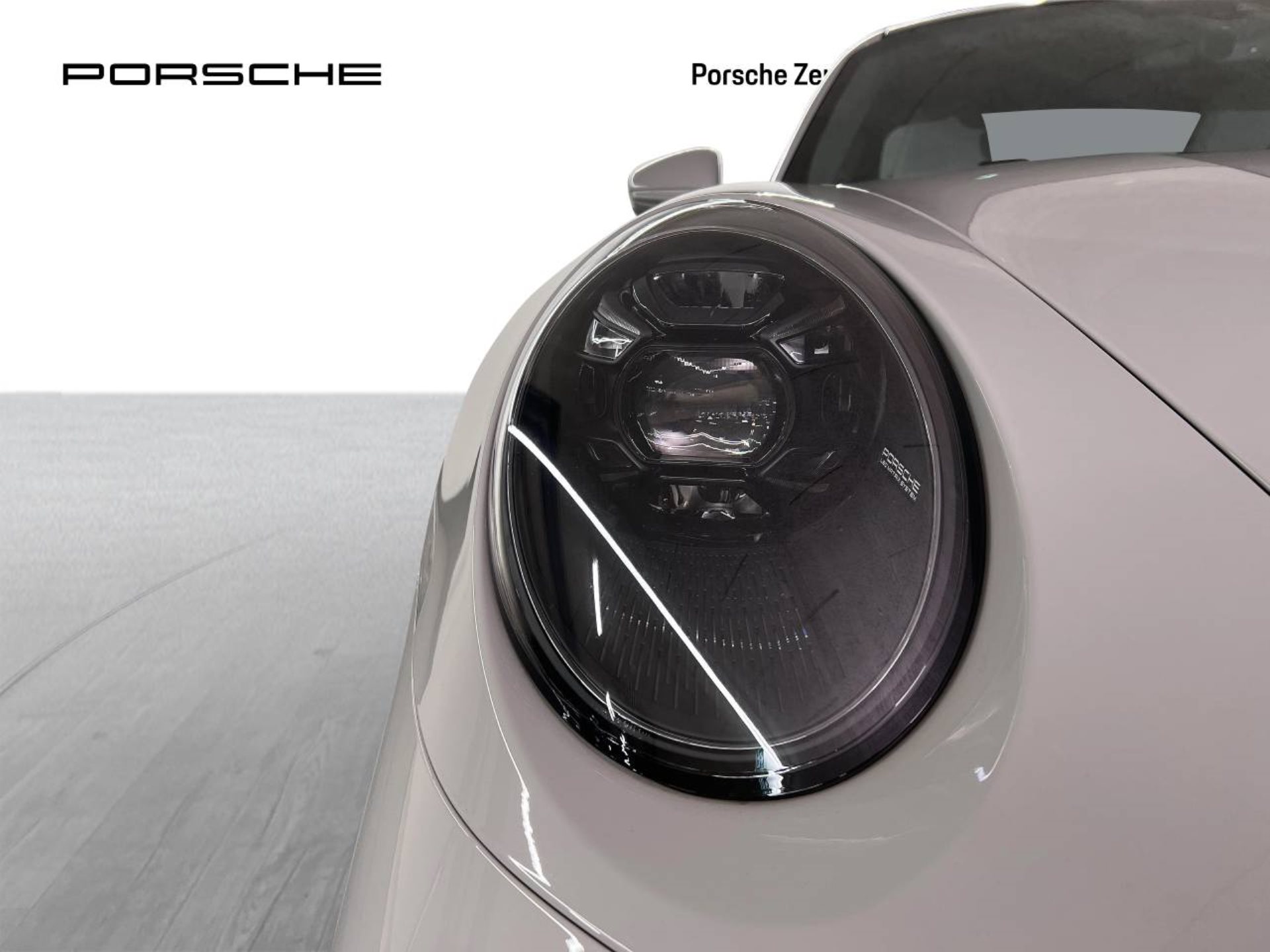 PORSCHE 911 Turbo-image-11