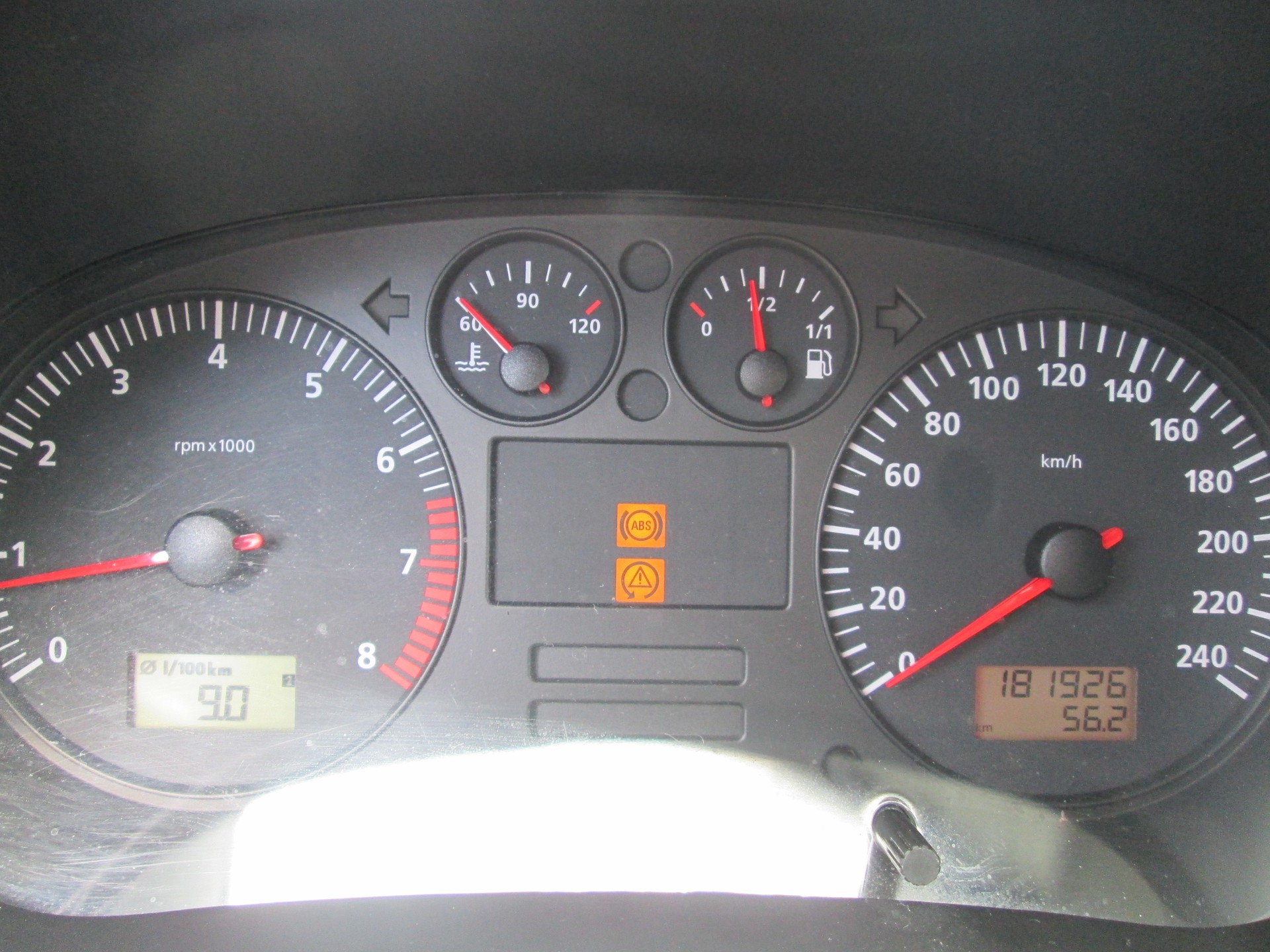 SEAT Leon 1.8 Sport-image-10