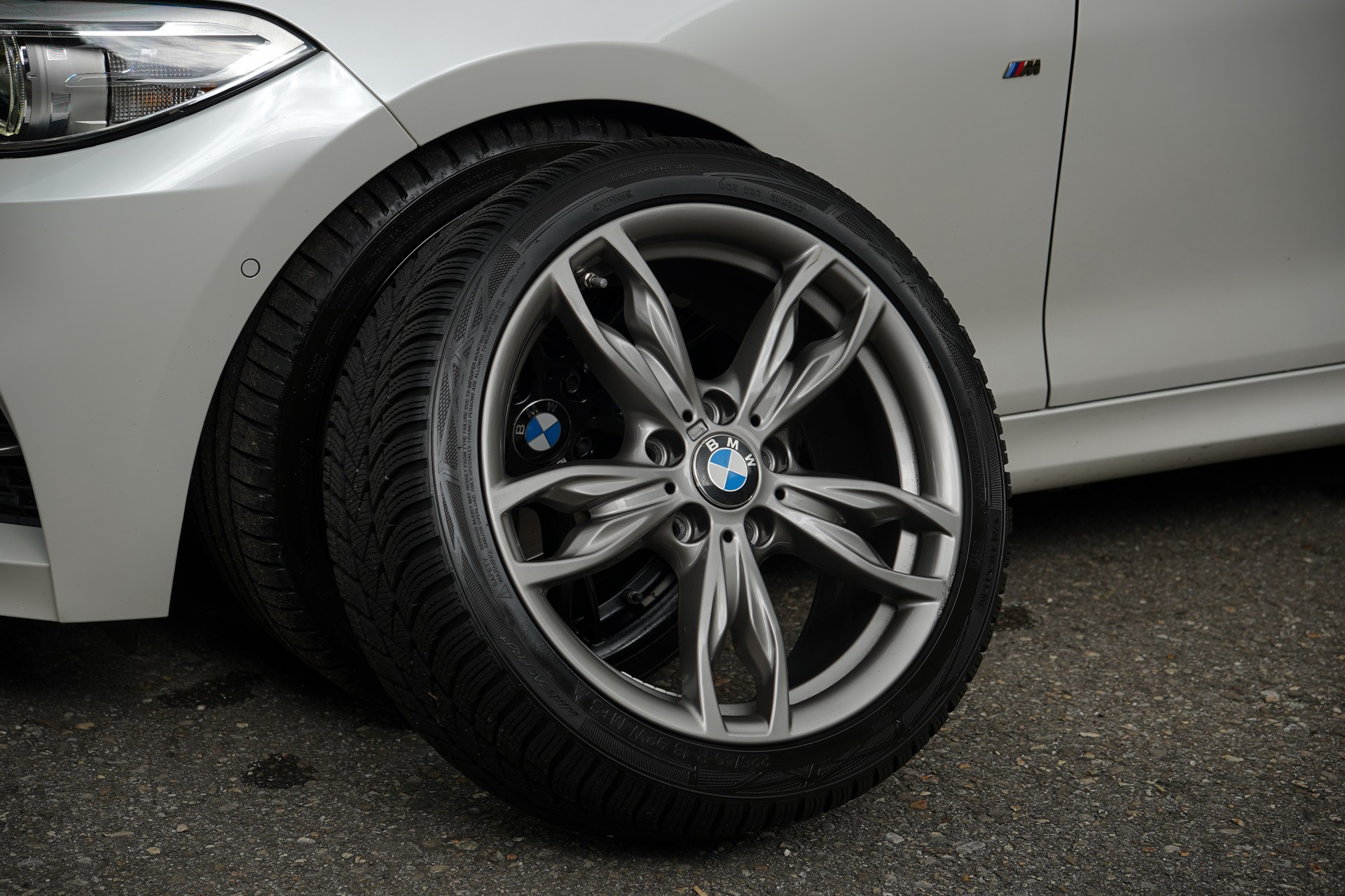 BMW M240i xDrive Steptronic-image-8