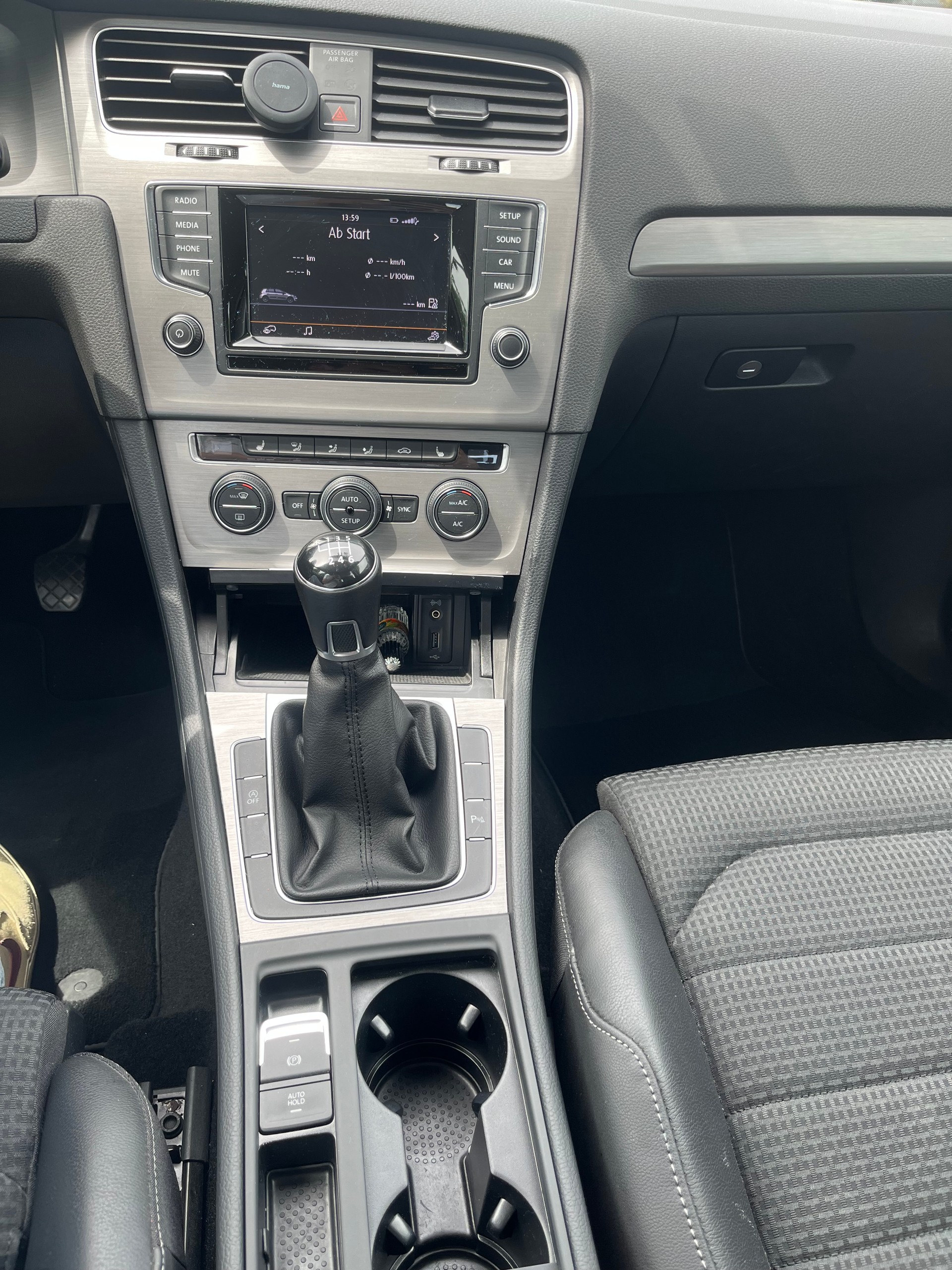 VW 1.2 TSI 105 Trendline-image-3