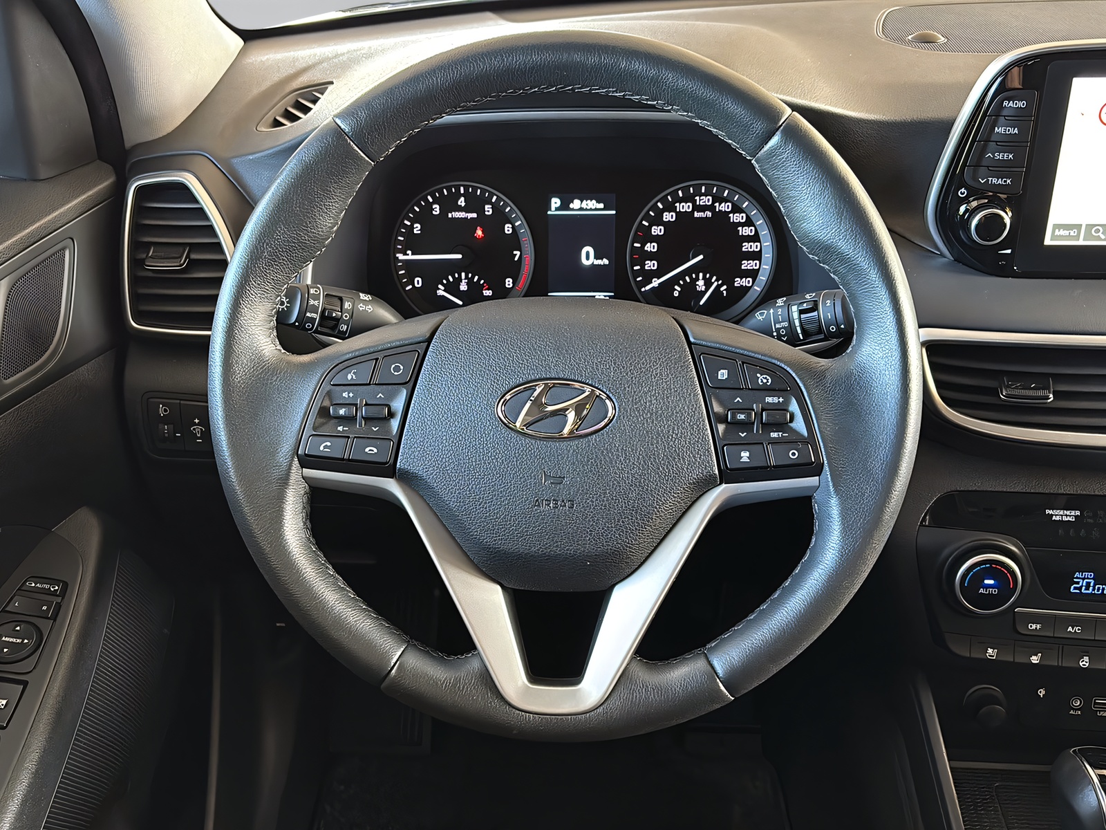 HYUNDAI Tucson 1.6 T-GDi Vertex 4WD-image-3