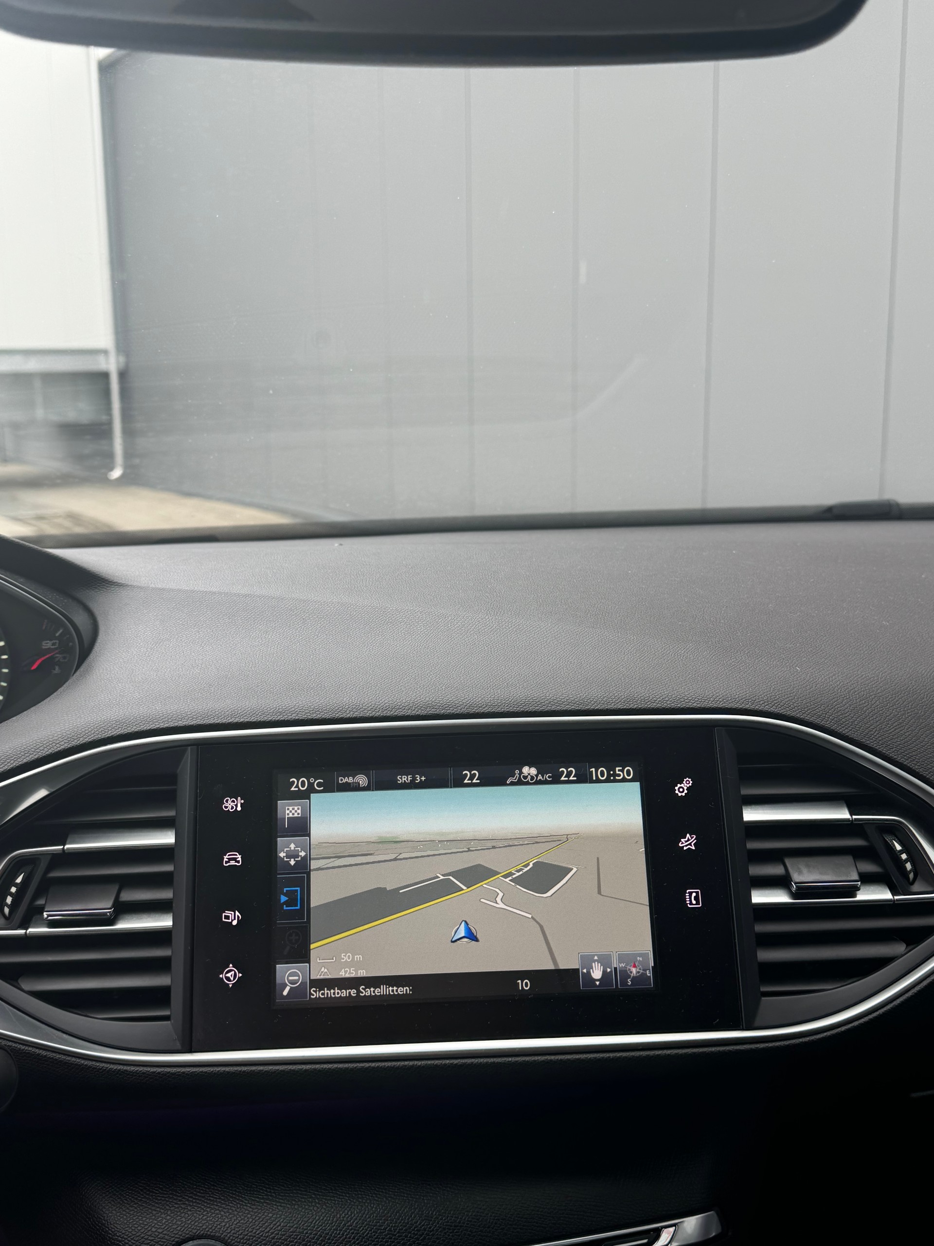 PEUGEOT 308 SW 1.6 BlueHDI Allure Automatic-image-8