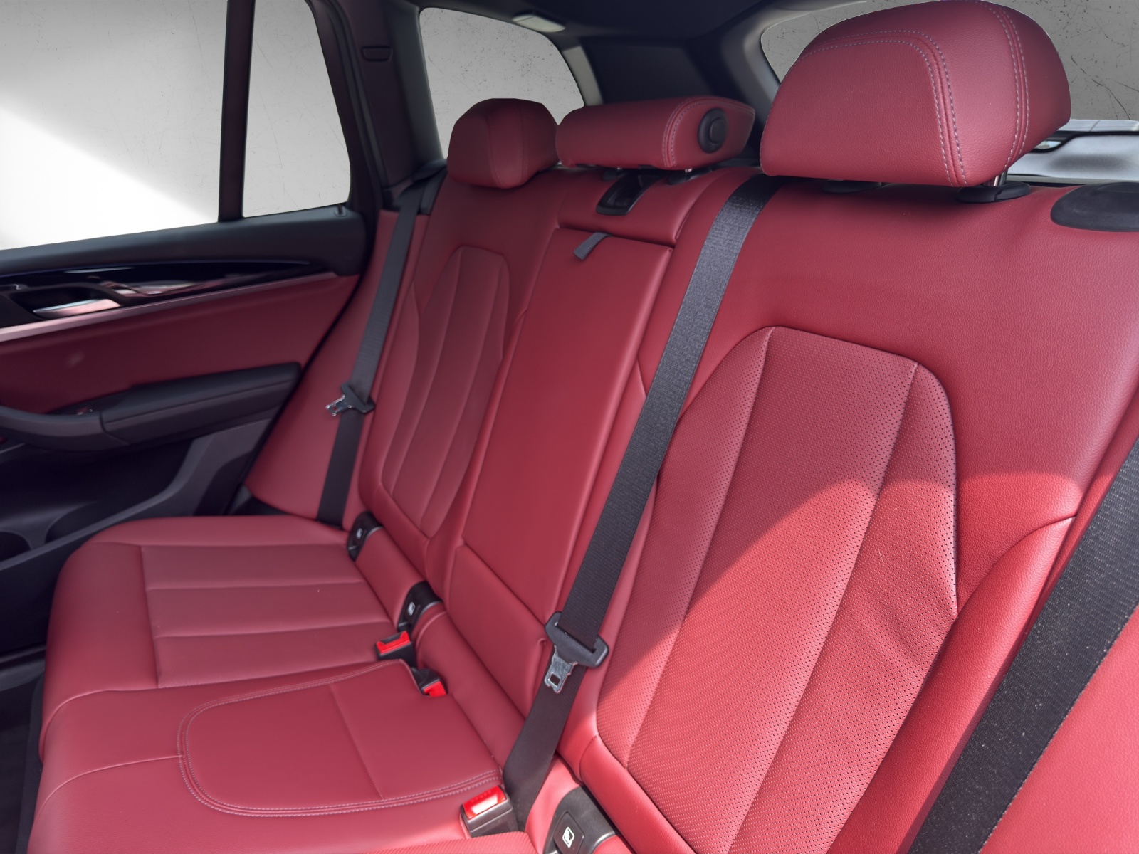 BMW X3 xDrive 30e M Sport-image-16