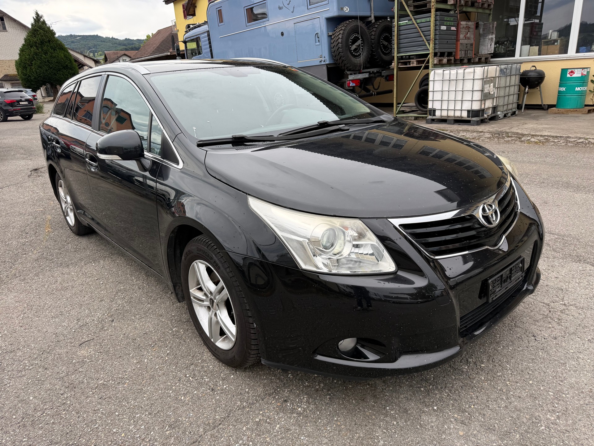 TOYOTA Avensis Sportswagon 2.0 Linea Sol-image-1