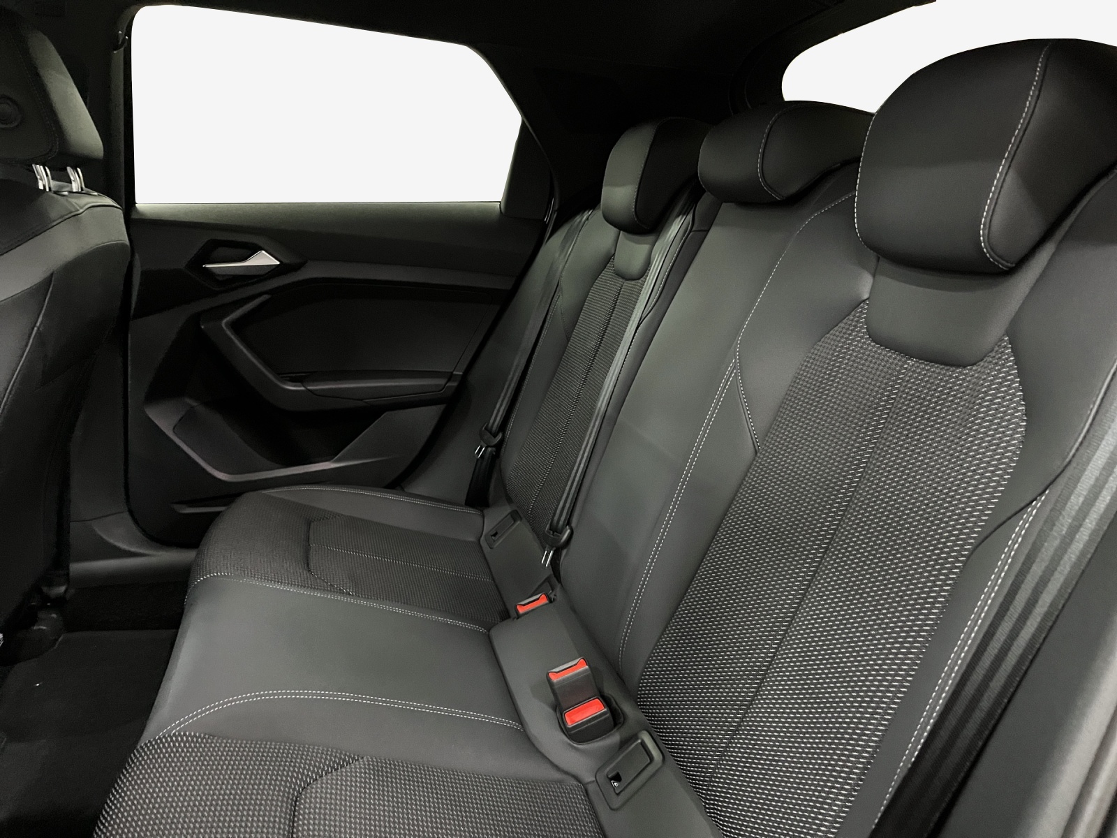AUDI A1 Sportback 30 TFSI Attraction S-tronic-image-11