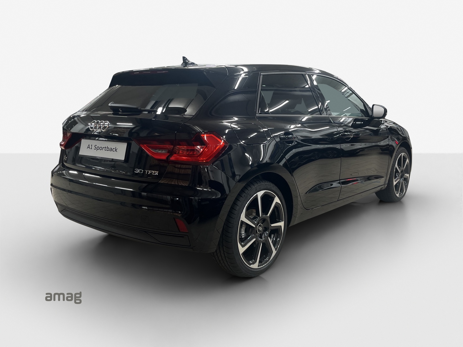 AUDI A1 Sportback 30 TFSI Attraction S-tronic-image-4