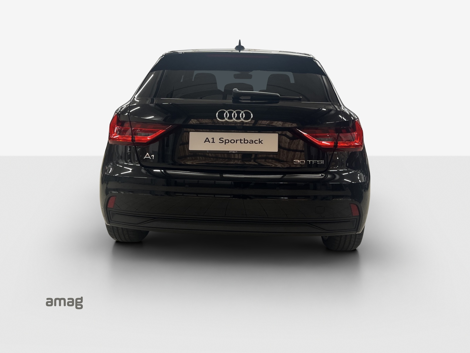AUDI A1 Sportback 30 TFSI Attraction S-tronic-image-3