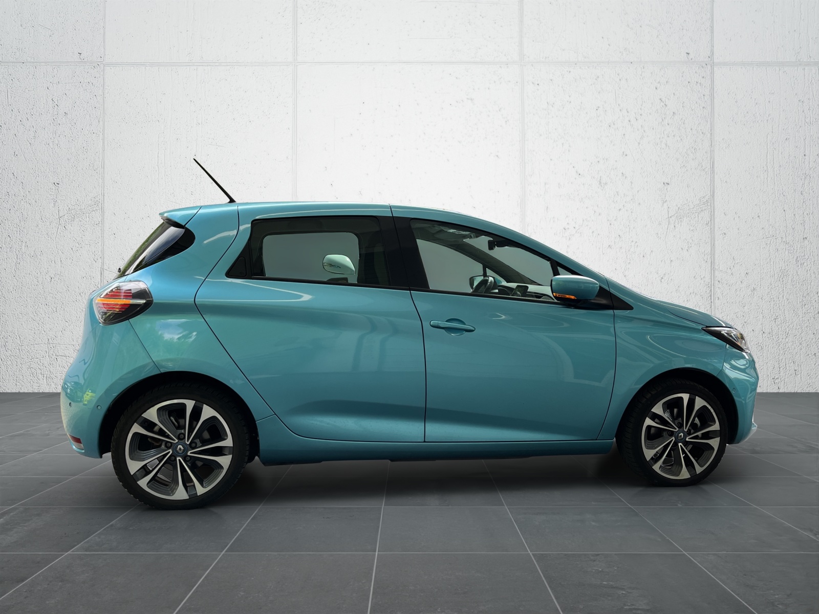 RENAULT Zoe Intens R135 (incl. Batterie)-image-7