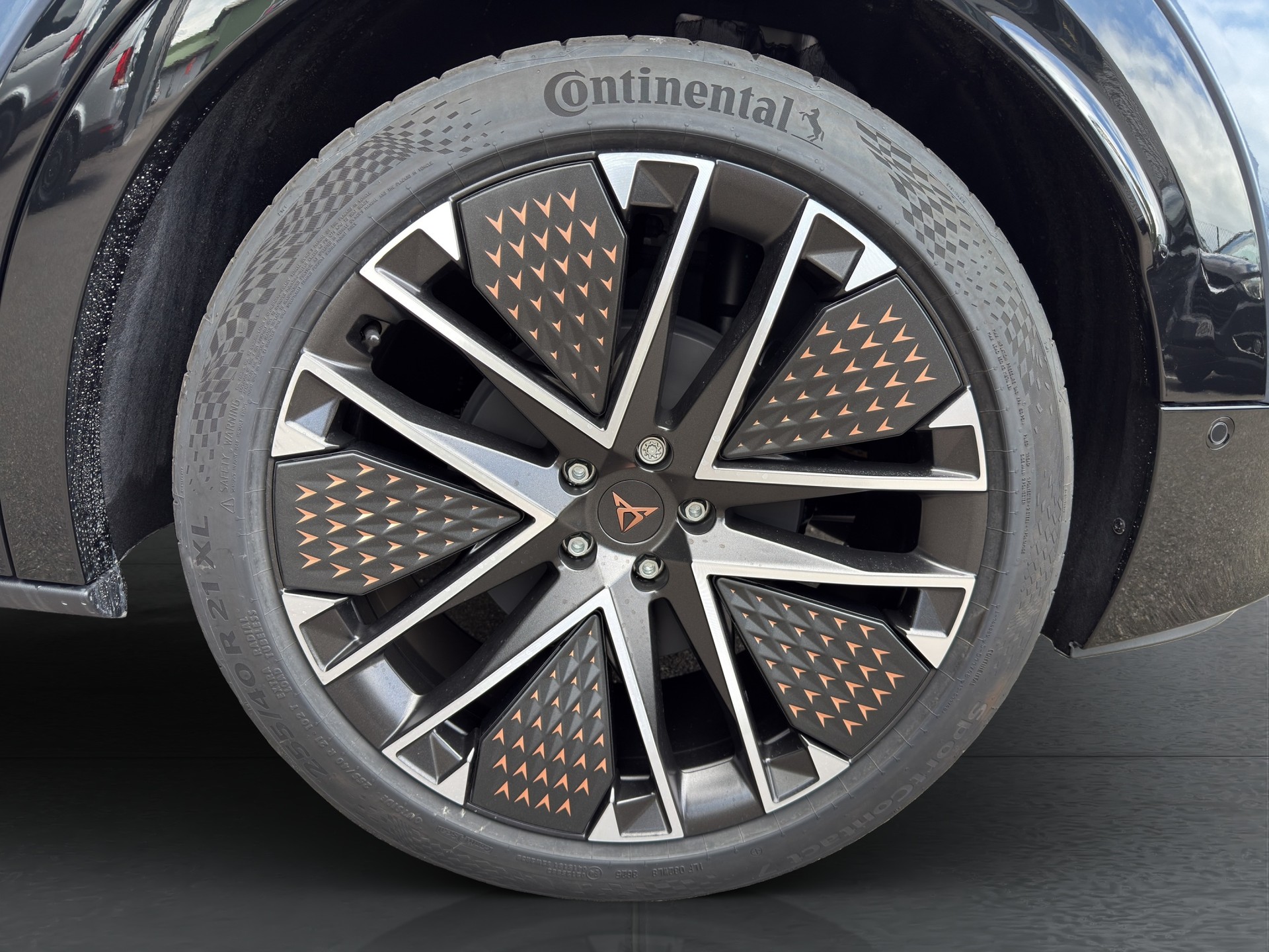 CUPRA Tavascan Type 10 77 kWh Extreme Prime Edition-image-6