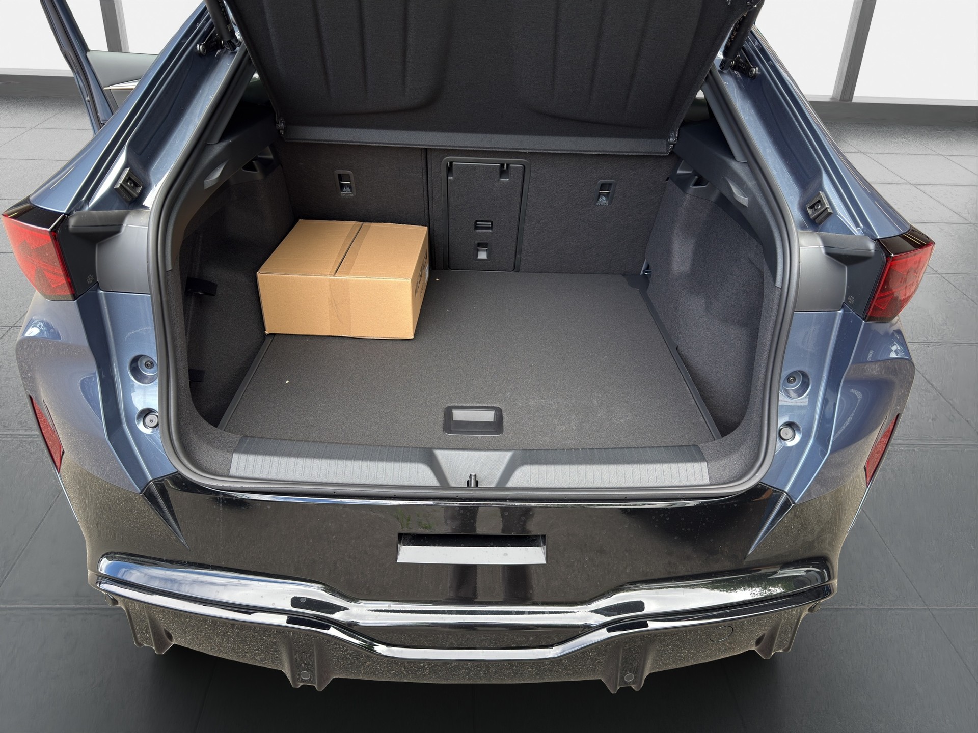 CUPRA Tavascan Type 10 77 kWh Extreme Prime Edition-image-12