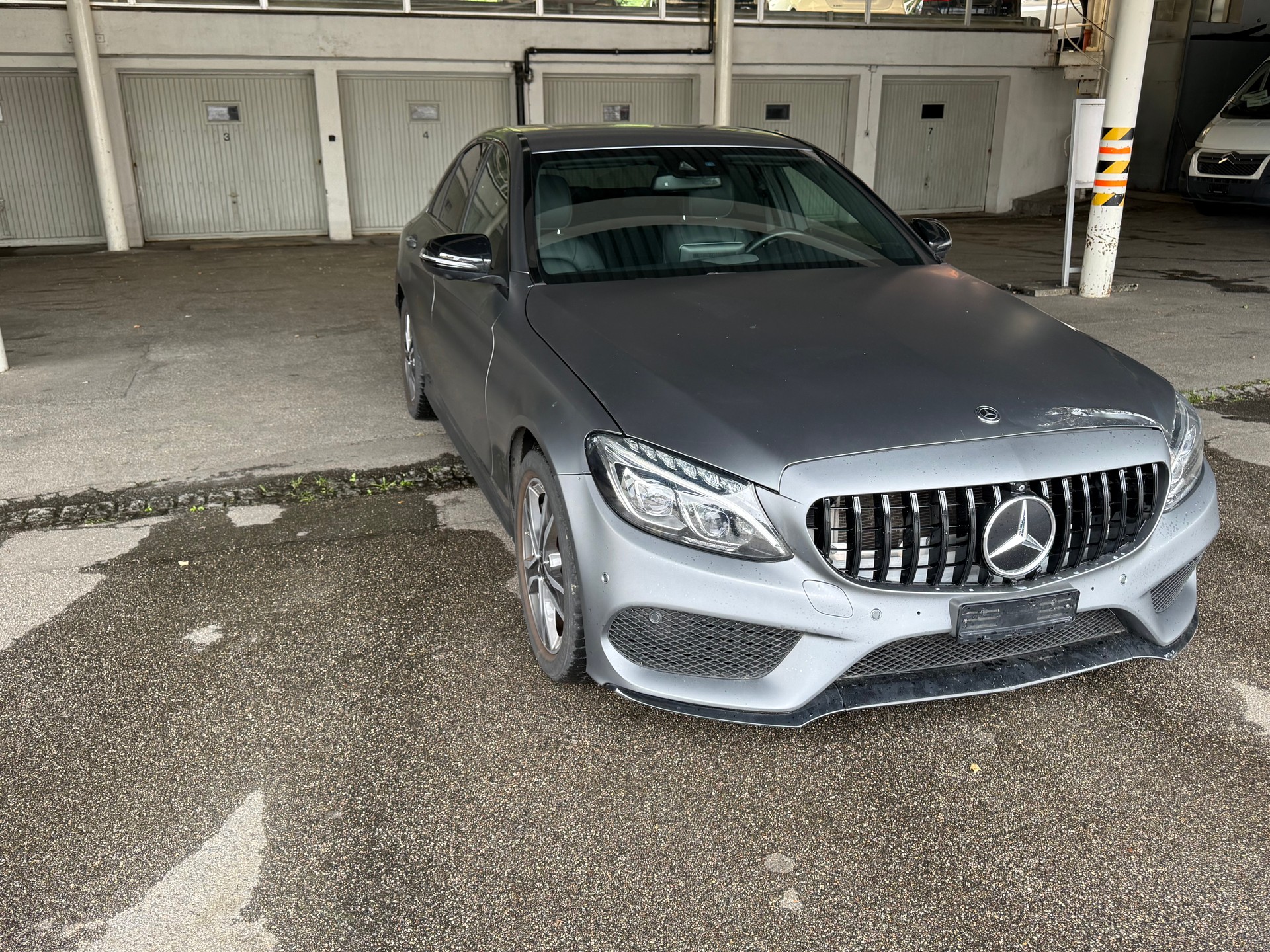 MERCEDES-BENZ C 300 AMG Line 9G-Tronic-image-8