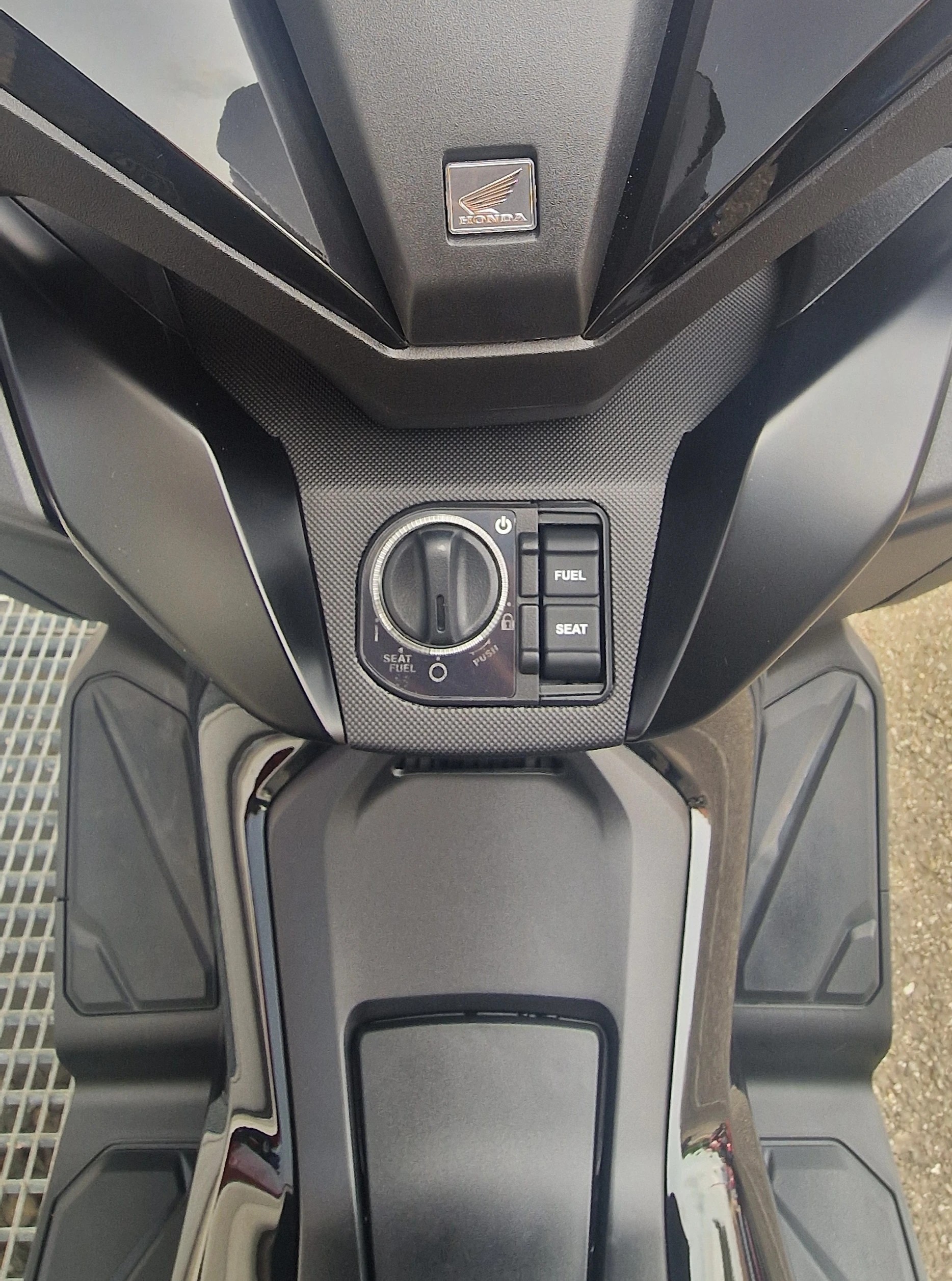HONDA Forza 125 Smart Top Box 2026-image-5