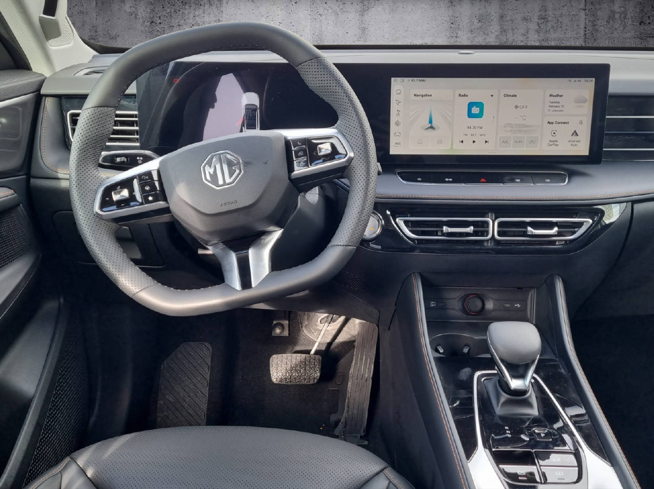 MG HS 1.5 Hybrid Luxury-image-5