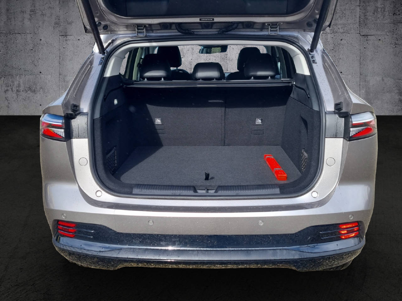 MG HS 1.5 Hybrid Luxury-image-8