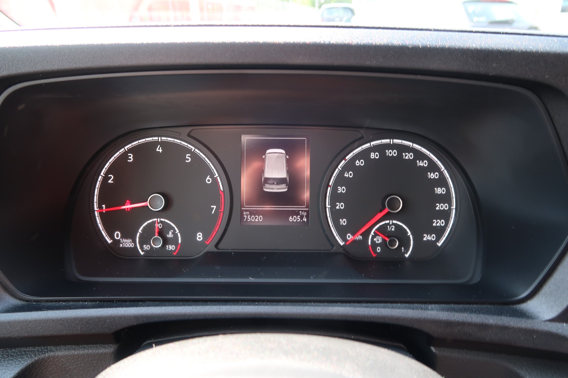 VW Caddy Maxi 1.5 TSI Liberty DSG-image-13